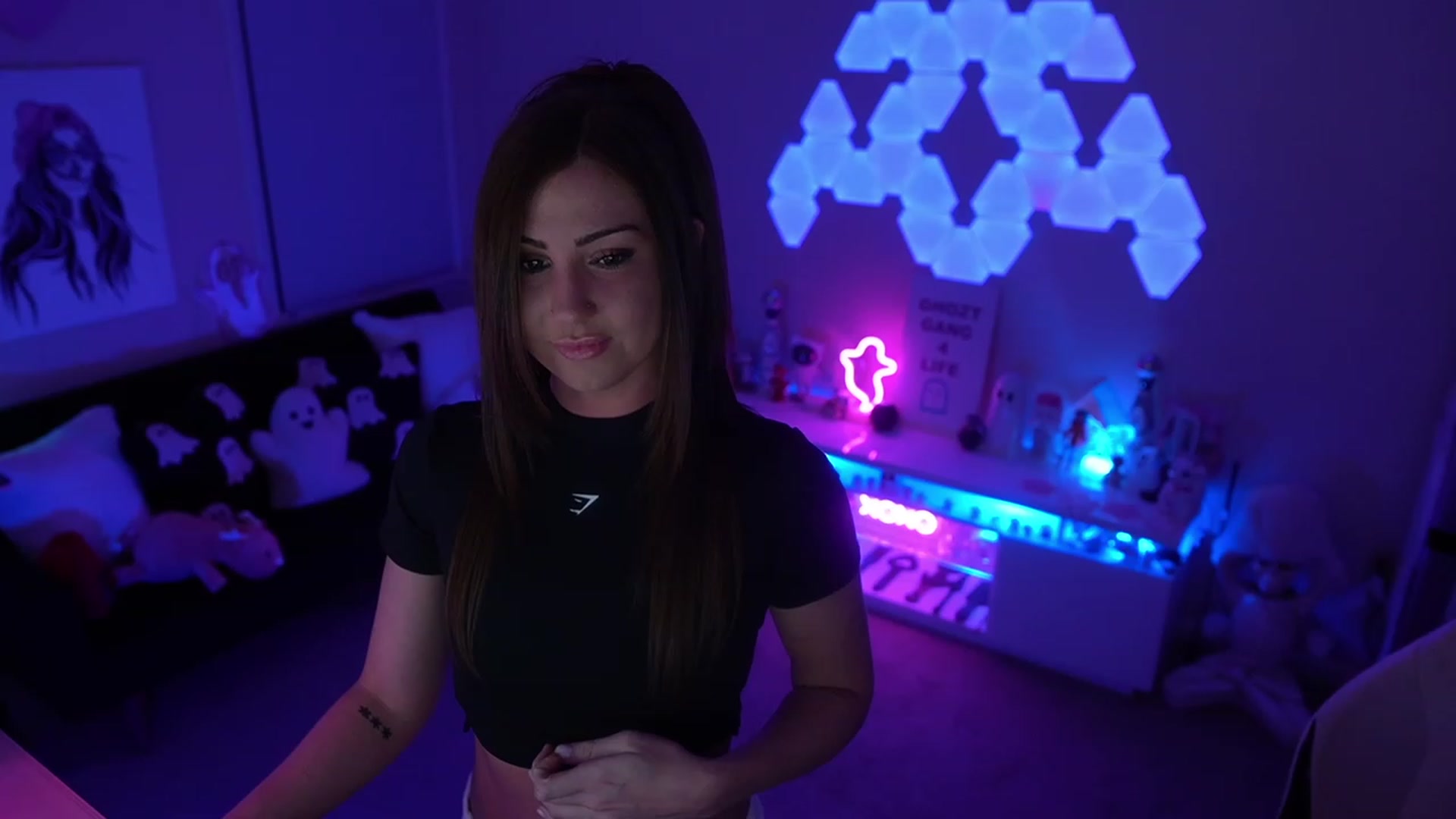 Gallery image thumbnail from ghoztgirl's myfreecams stream on, 02/09/2024, 07:36 image 12 of 20