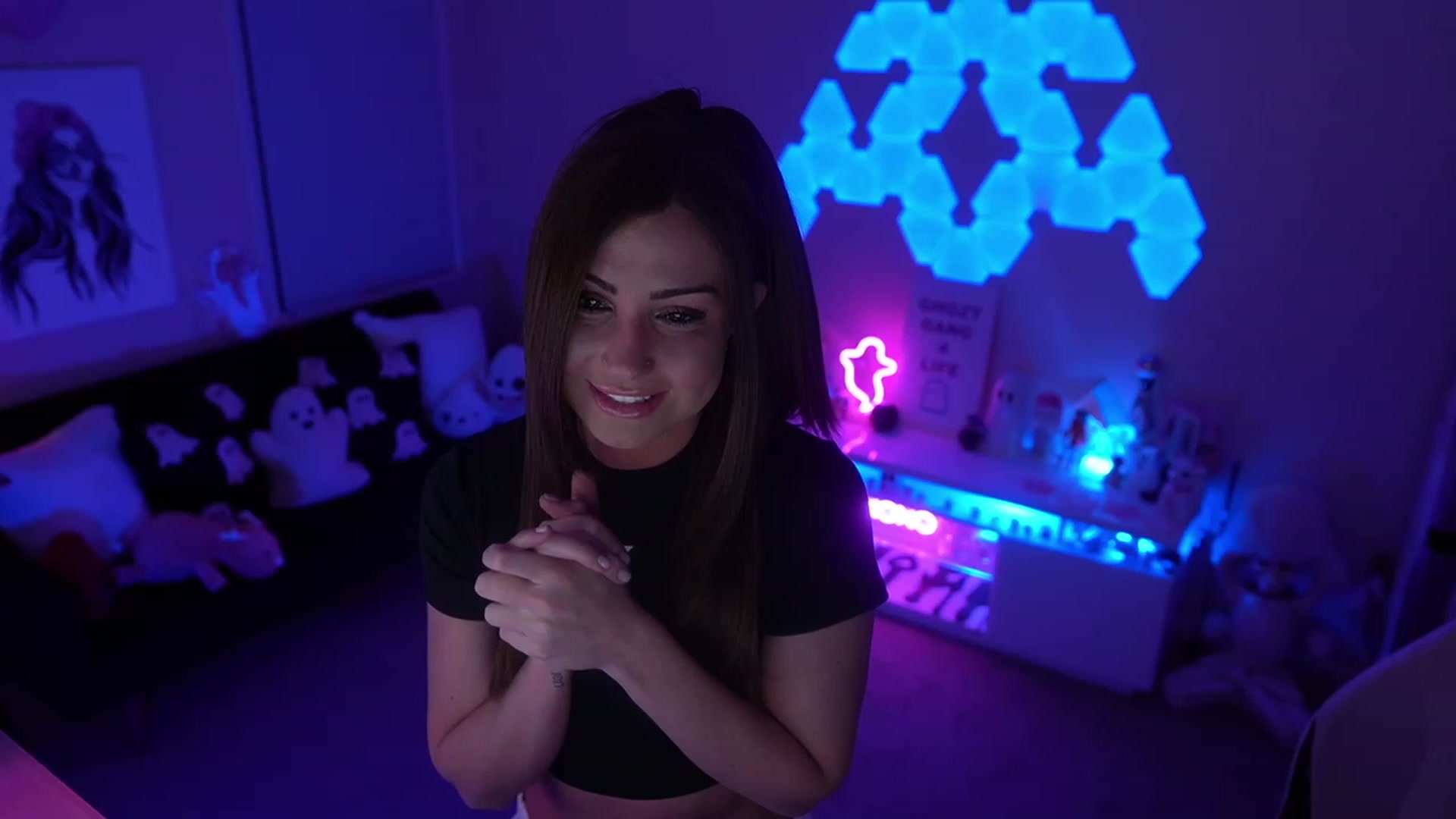 Gallery image thumbnail from ghoztgirl's myfreecams stream on, 02/09/2024, 07:36 image 11 of 20