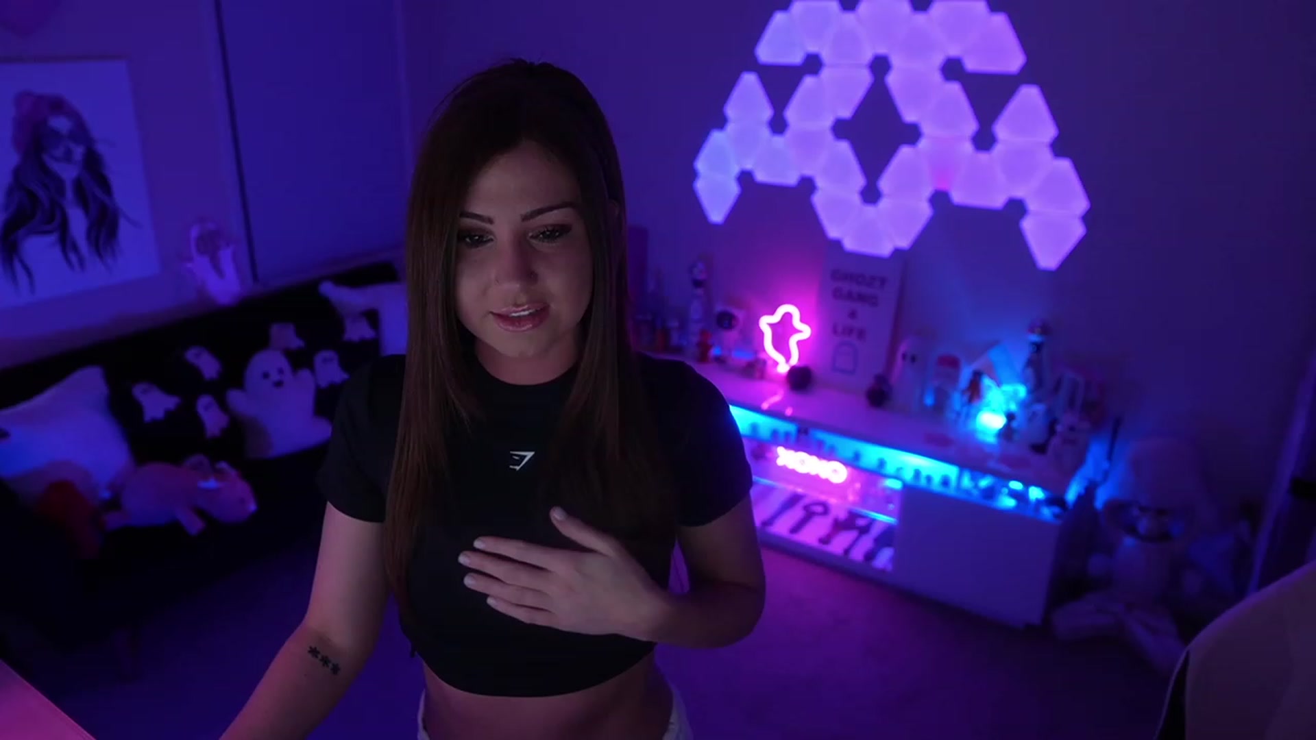 Gallery image thumbnail from ghoztgirl's myfreecams stream on, 02/09/2024, 07:36 image 13 of 20
