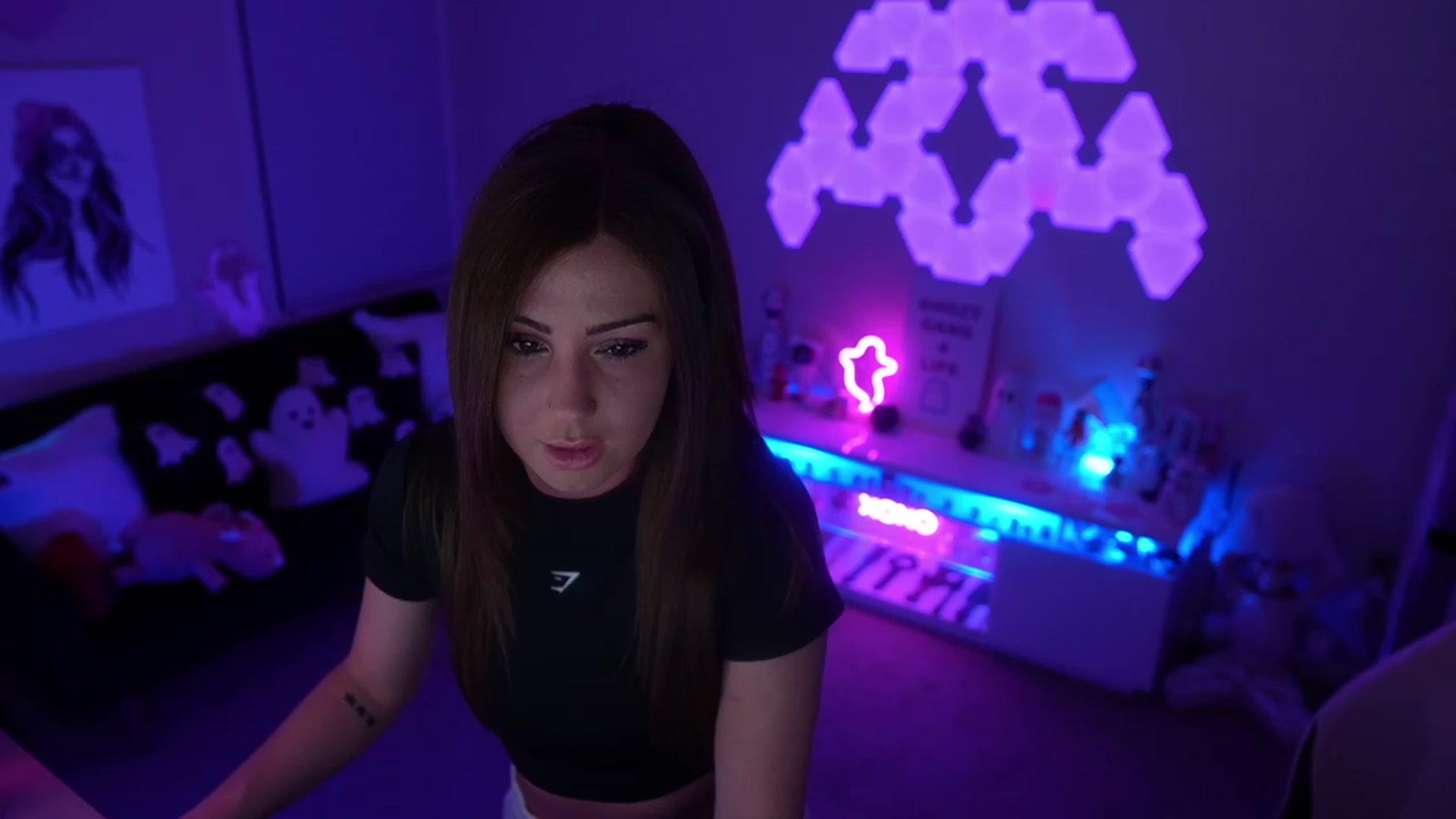 Gallery image thumbnail from ghoztgirl's myfreecams stream on, 02/09/2024, 07:36 image 18 of 20