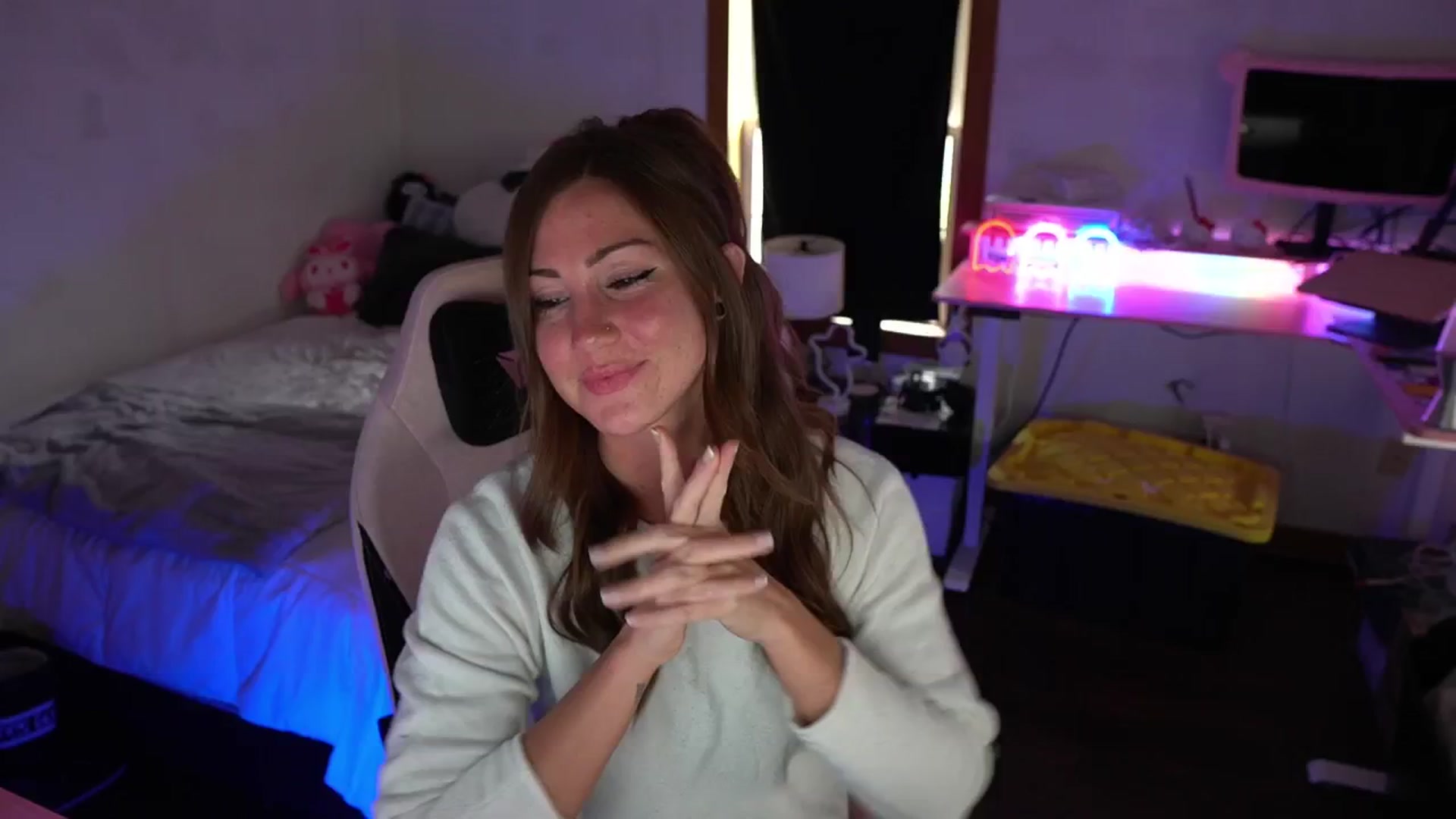 Gallery image thumbnail from ghoztgirl's myfreecams stream on, 03/25/2025, 17:48 image 1 of 20
