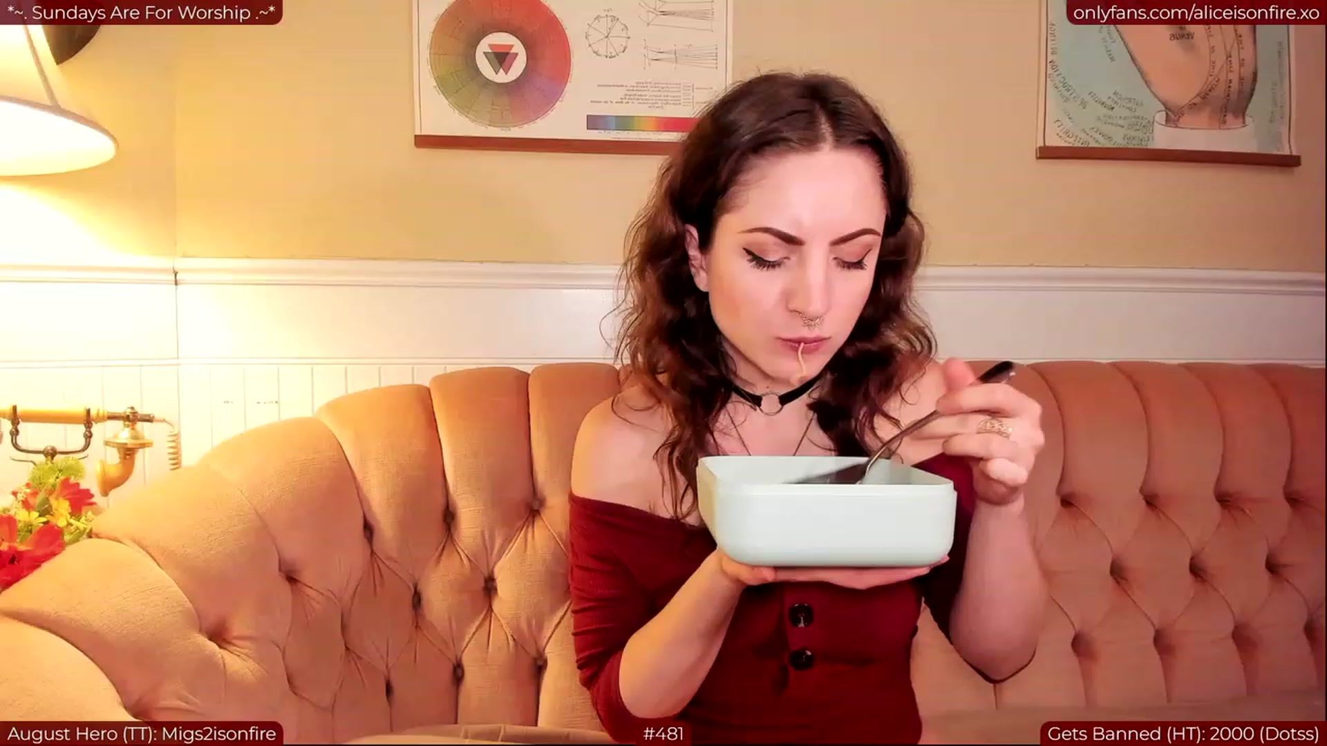 Gallery image thumbnail from girl_dinner's myfreecams stream on, 08/16/2023, 05:57 image 17 of 20
