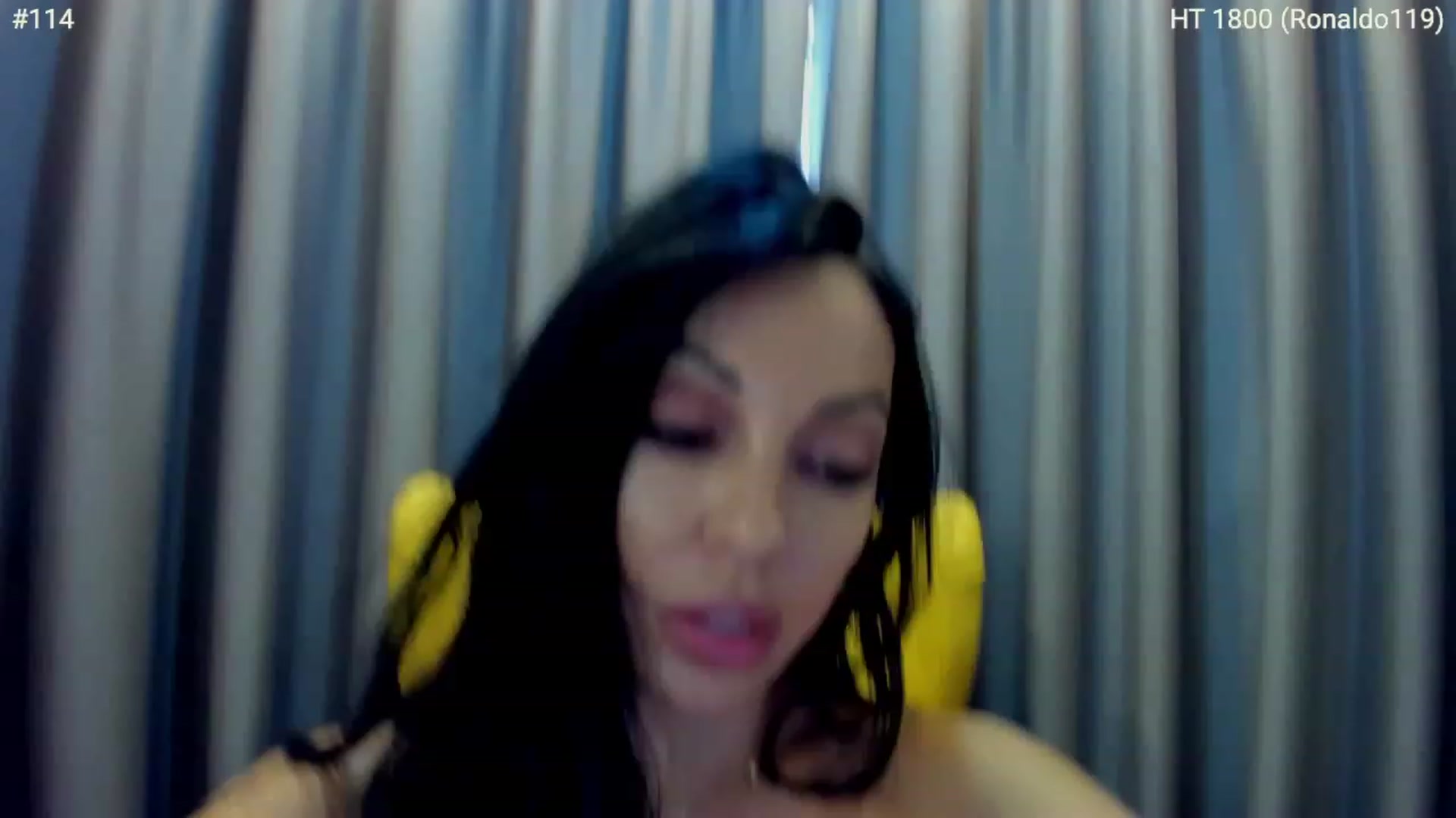Gallery image thumbnail from girlboss's myfreecams stream on, 11/16/2022, 08:30 image 15 of 20