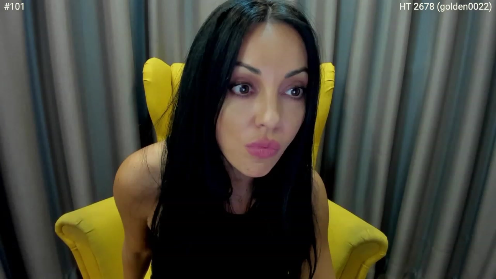 Gallery image thumbnail from girlboss's myfreecams stream on, 11/21/2022, 08:11 image 15 of 20