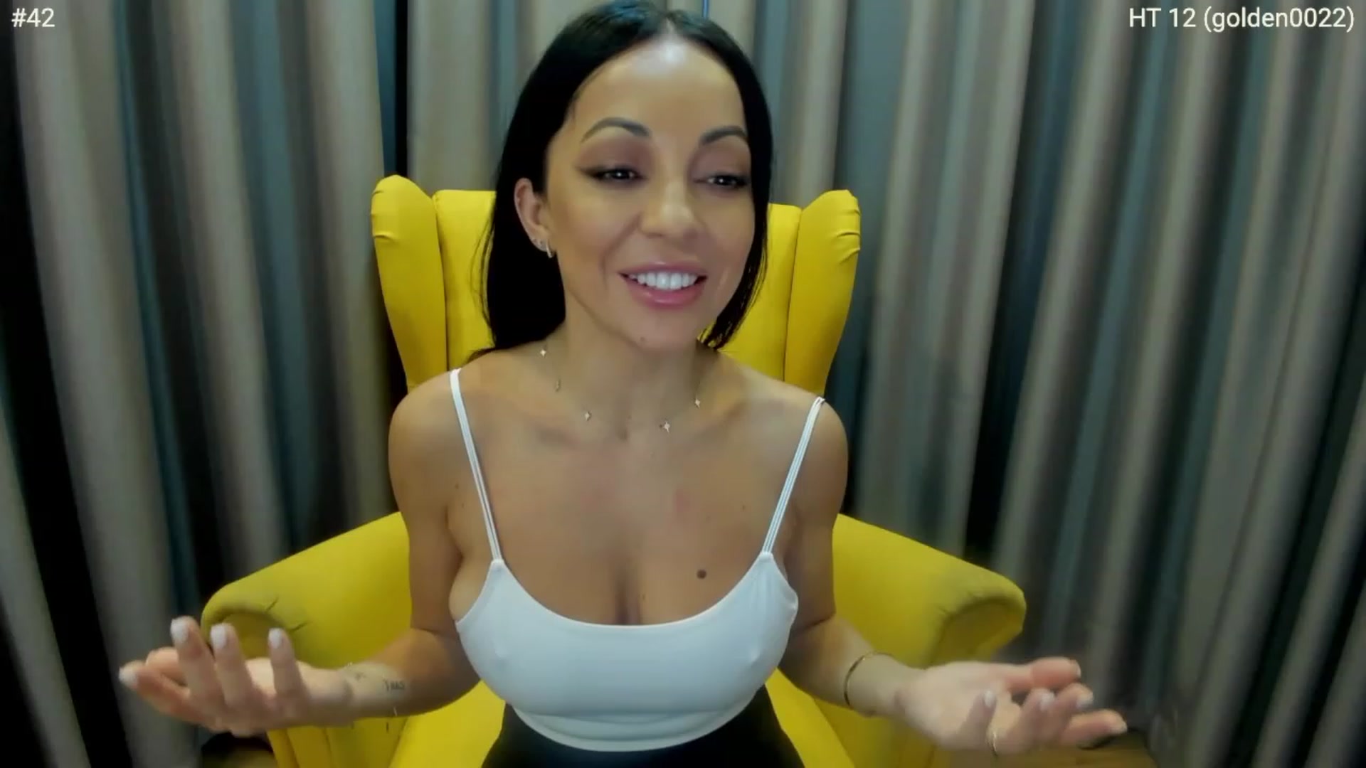 Gallery image thumbnail from girlboss's myfreecams stream on, 12/07/2022, 06:07 image 11 of 20