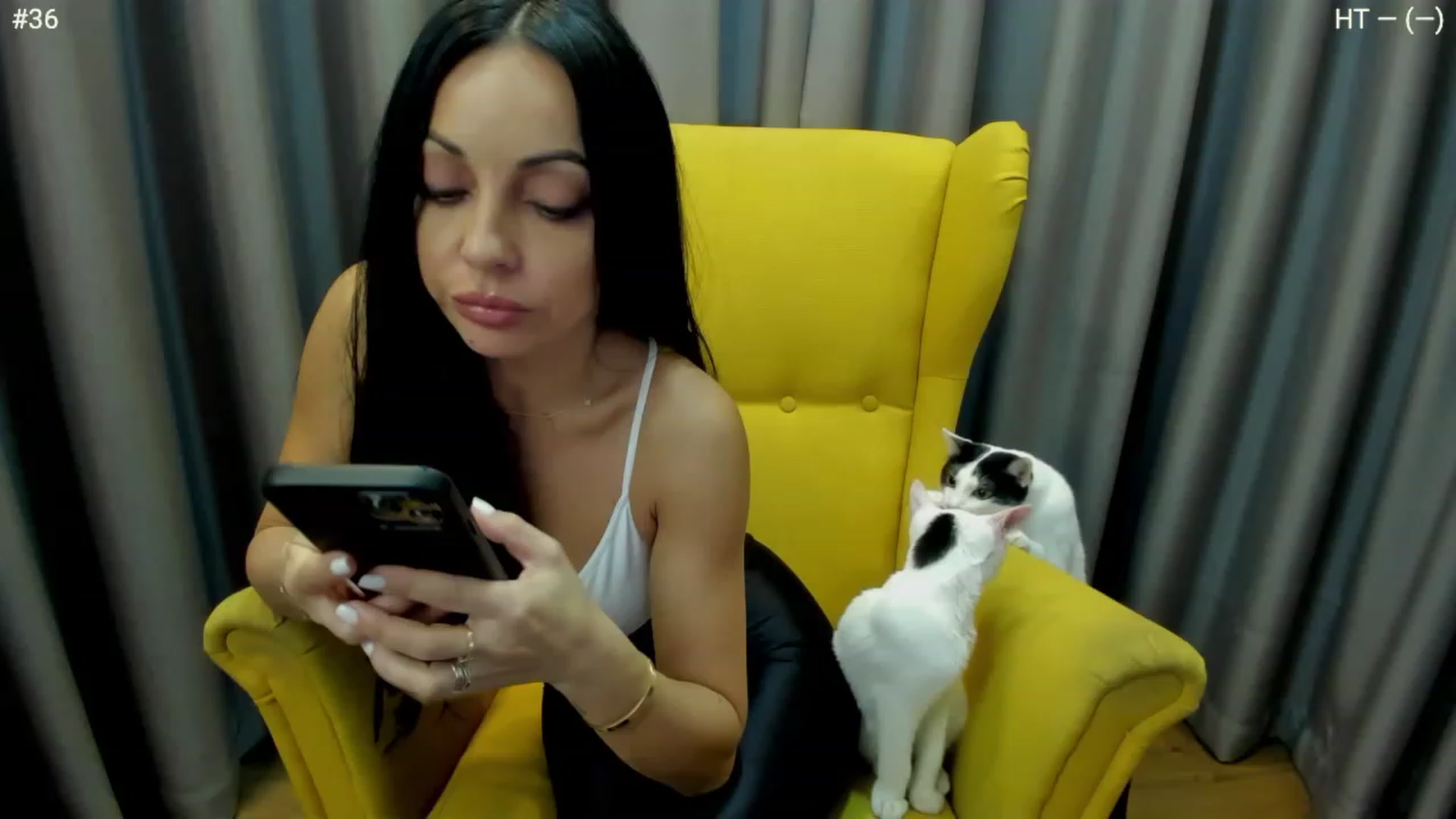 Gallery image thumbnail from girlboss's myfreecams stream on, 12/07/2022, 09:51 image 10 of 20
