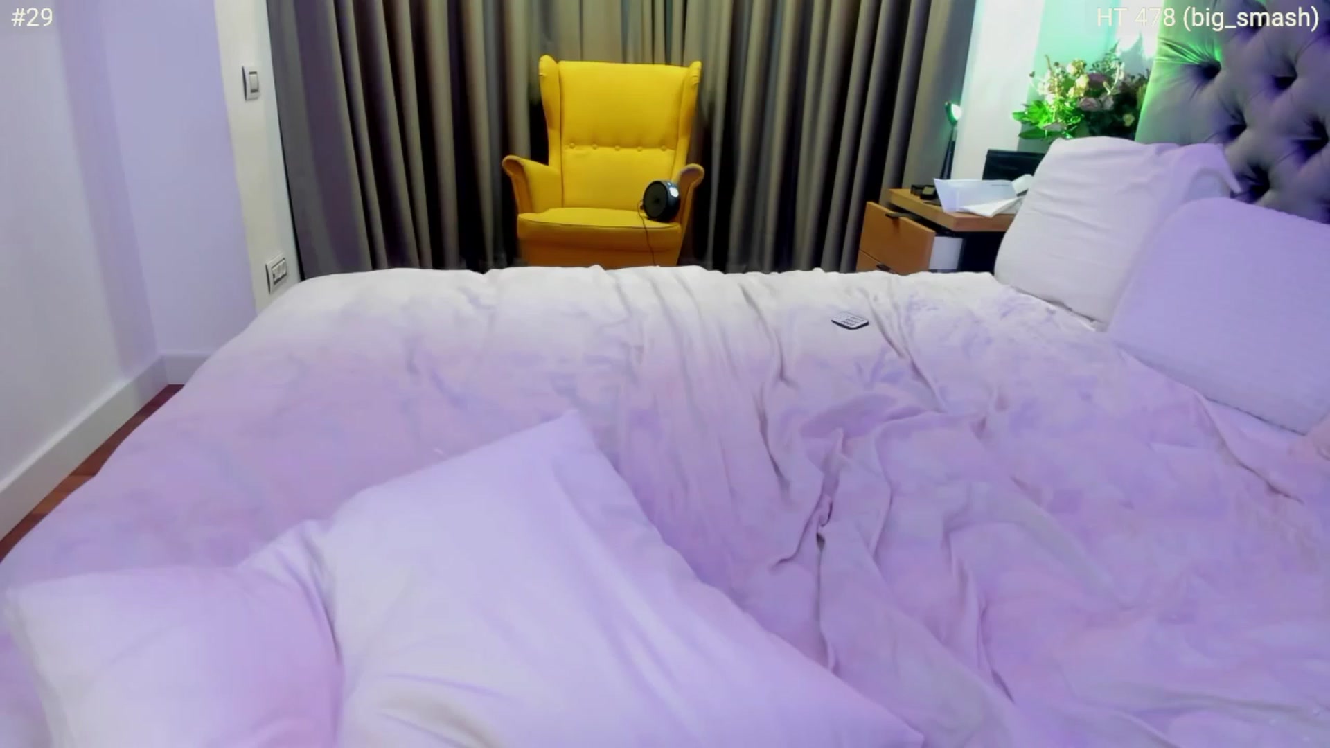 Gallery image thumbnail from girlboss's myfreecams stream on, 12/15/2022, 17:48 image 17 of 20