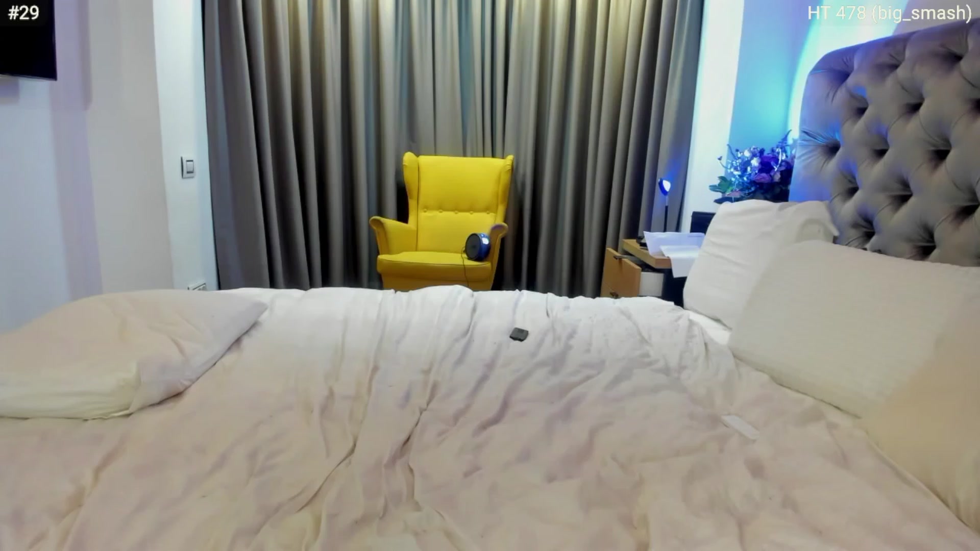 Gallery image thumbnail from girlboss's myfreecams stream on, 12/15/2022, 18:21 image 4 of 20