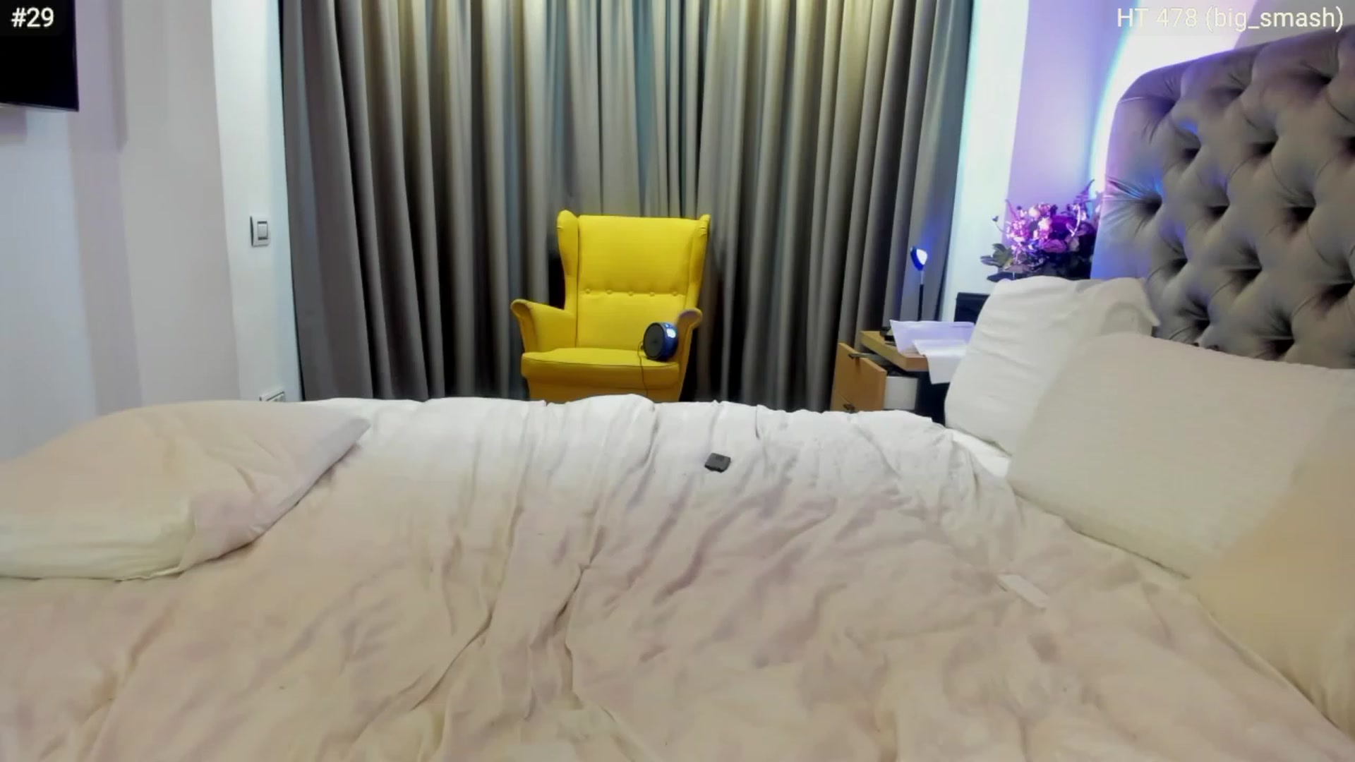 Gallery image thumbnail from girlboss's myfreecams stream on, 12/15/2022, 18:21 image 3 of 20