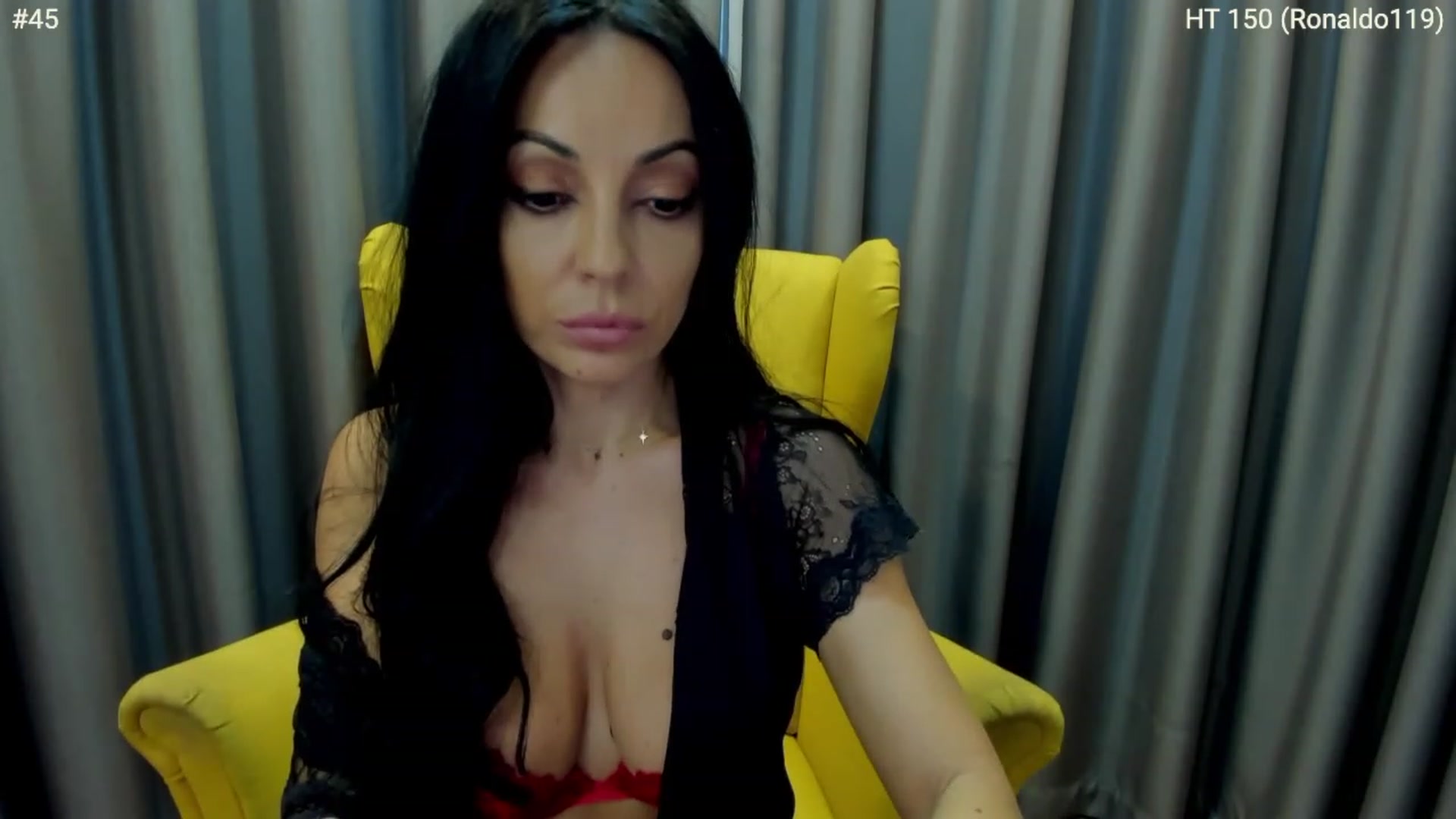 Gallery image thumbnail from girlboss's myfreecams stream on, 12/21/2022, 07:54 image 10 of 20