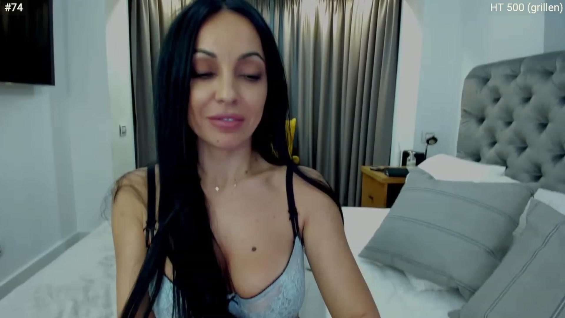 Gallery image thumbnail from girlboss's myfreecams stream on, 01/25/2023, 19:25 image 18 of 20