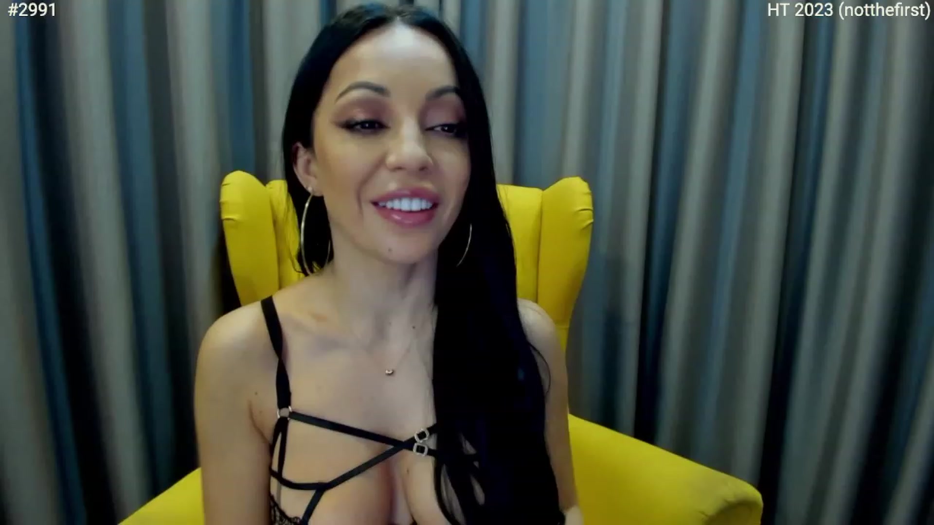 Gallery image thumbnail from girlboss's myfreecams stream on, 02/11/2023, 07:15 image 3 of 20