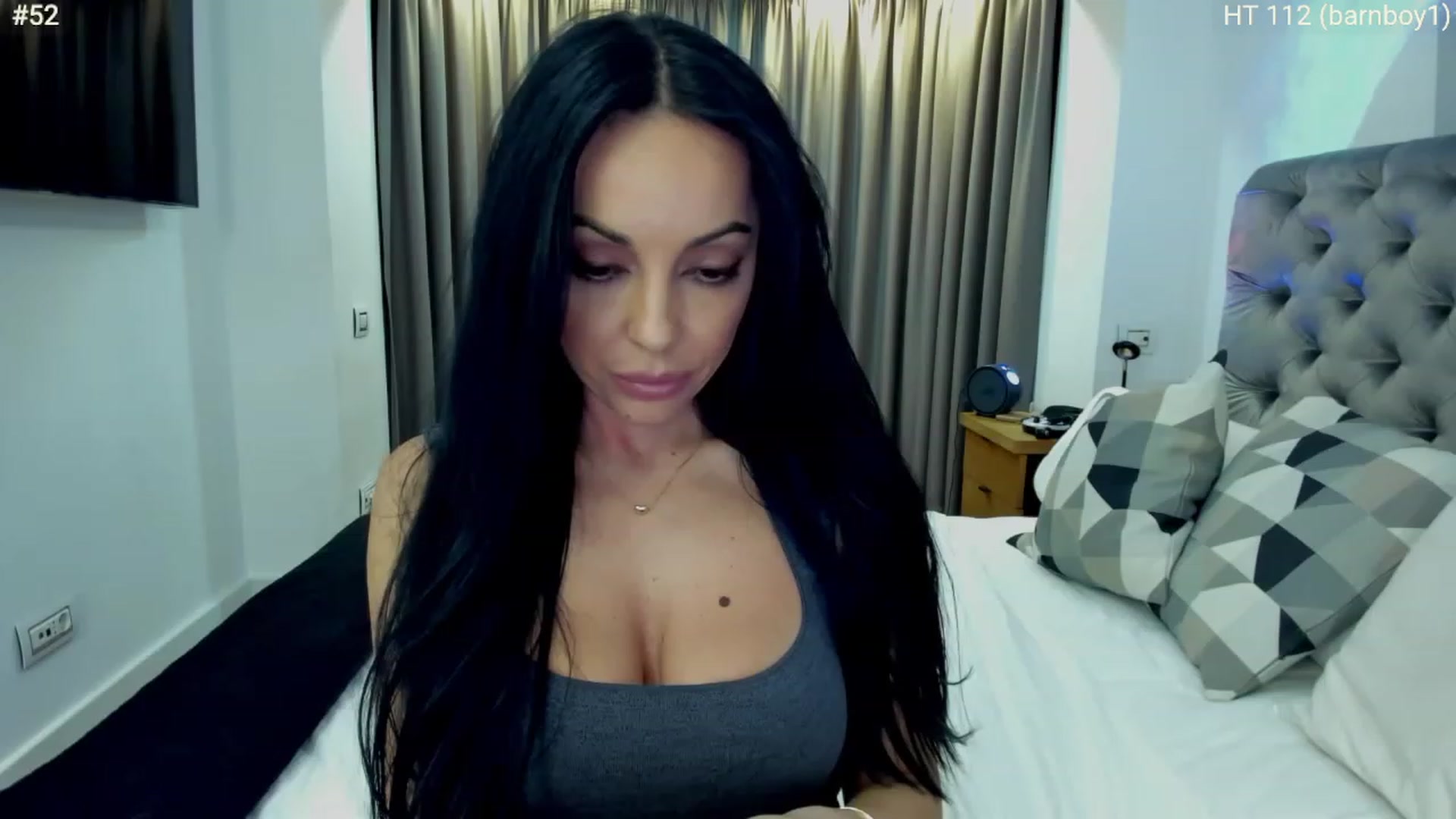 Gallery image thumbnail from girlboss's myfreecams stream on, 02/28/2023, 19:08 image 13 of 20
