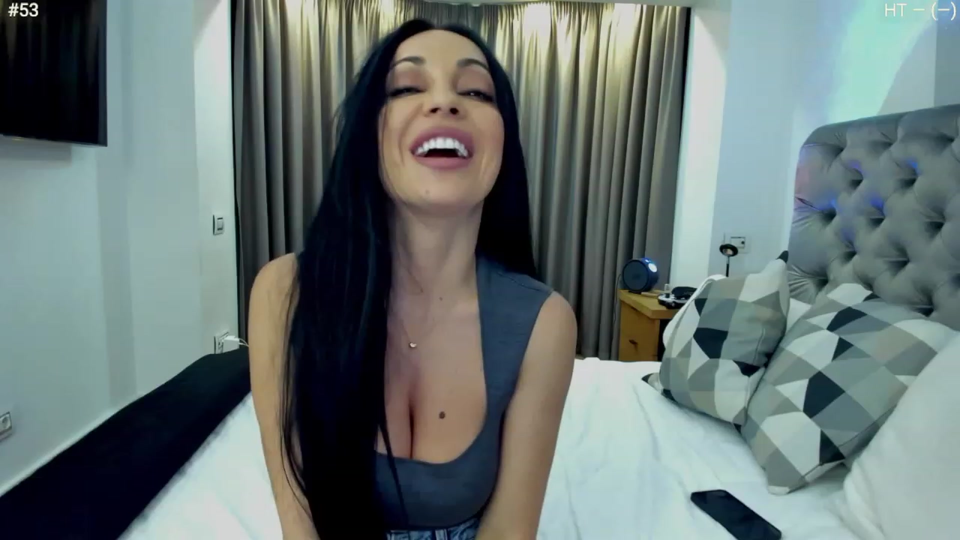 Gallery image thumbnail from girlboss's myfreecams stream on, 02/28/2023, 19:08 image 3 of 20