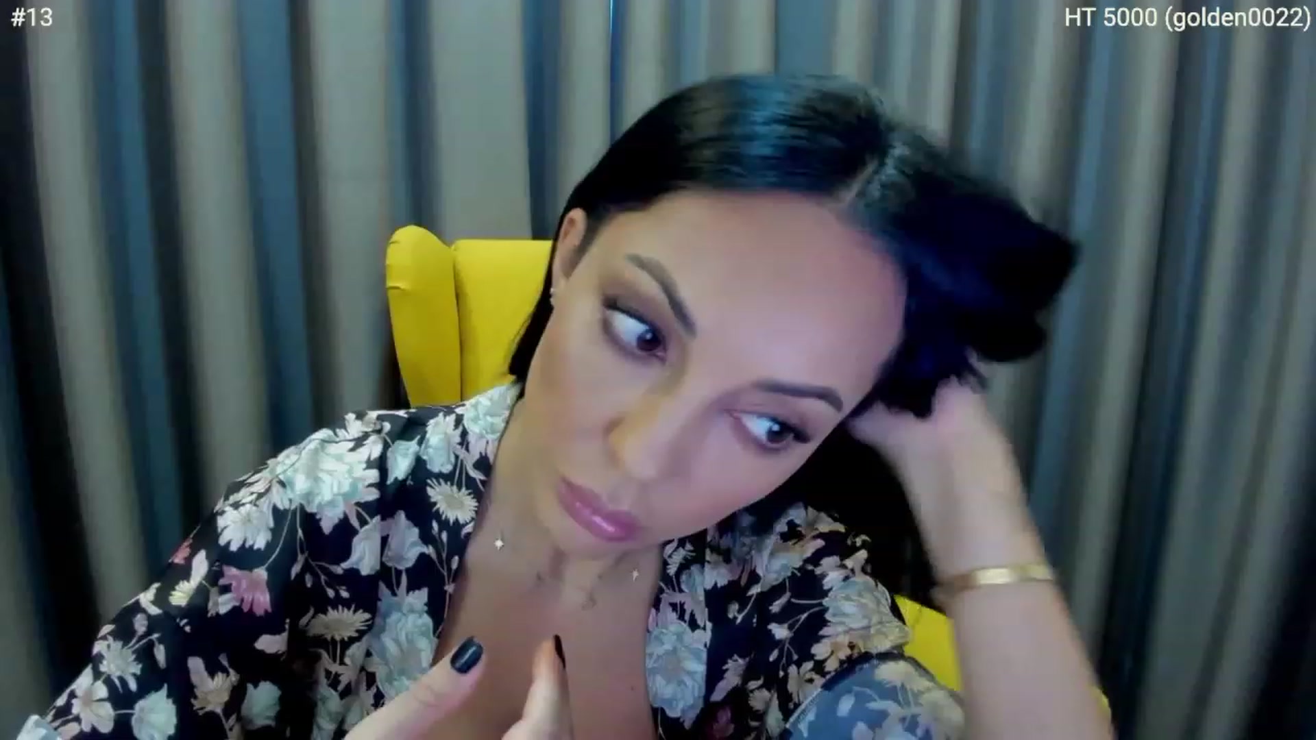 Gallery image thumbnail from girlboss's myfreecams stream on, 03/29/2023, 04:52 image 7 of 20