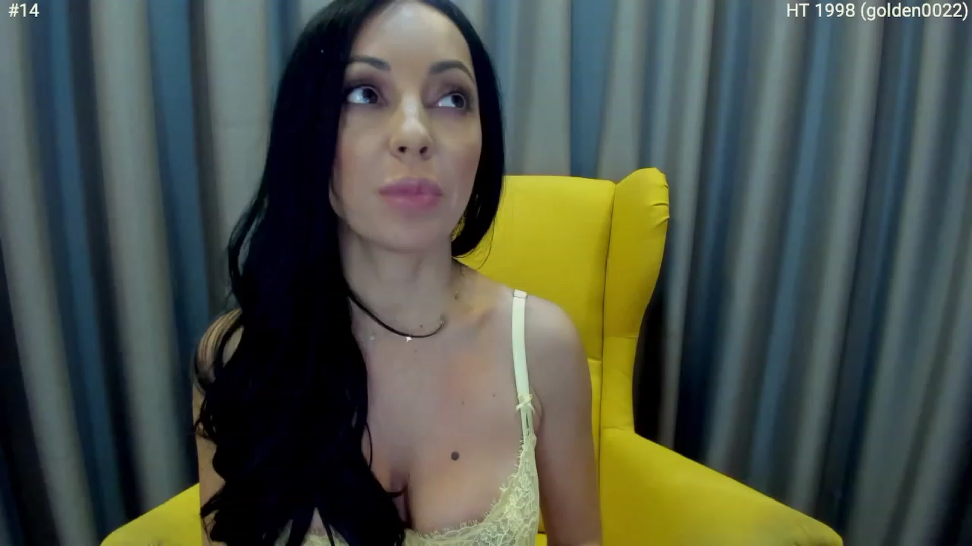 Gallery image thumbnail from girlboss's myfreecams stream on, 03/29/2023, 08:04 image 2 of 20
