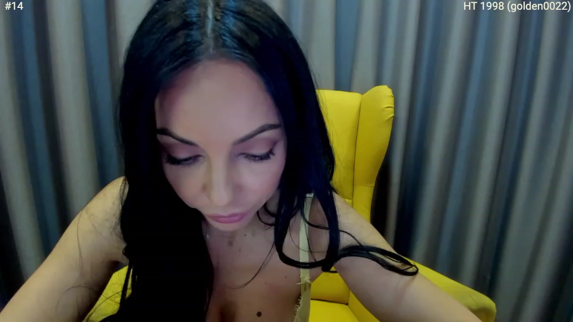 Gallery image thumbnail from girlboss's myfreecams stream on, 03/29/2023, 08:04 image 10 of 20