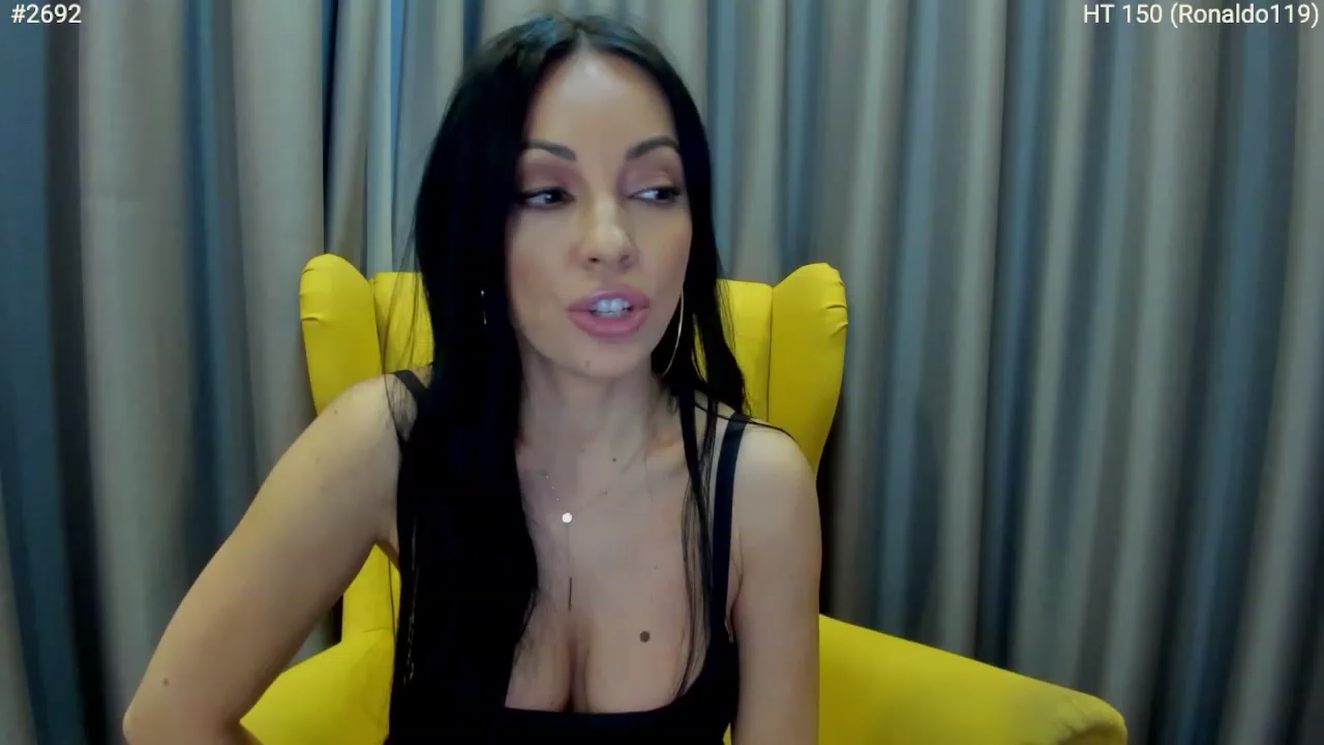 Gallery image thumbnail from girlboss's myfreecams stream on, 04/05/2023, 07:04 image 8 of 20