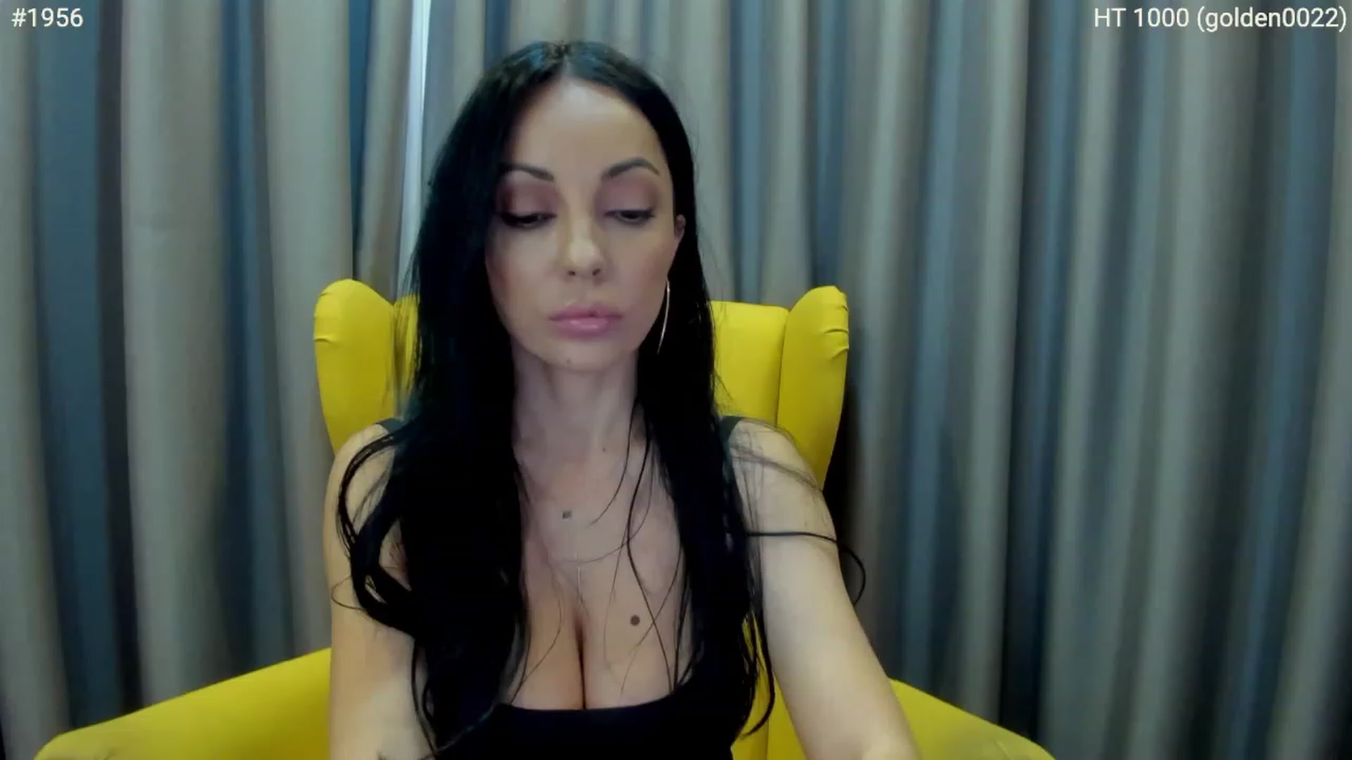 Gallery image thumbnail from girlboss's myfreecams stream on, 04/05/2023, 08:38 image 13 of 20