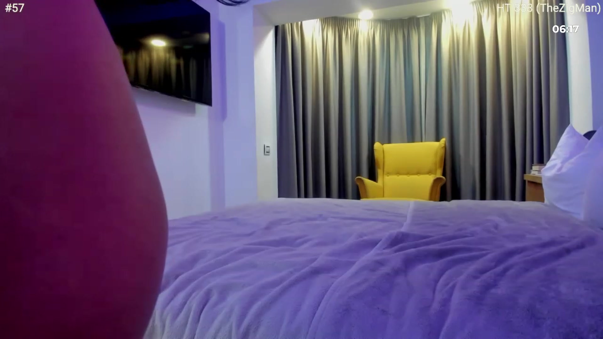 Gallery image thumbnail from girlboss's myfreecams stream on, 04/25/2023, 18:36 image 17 of 20