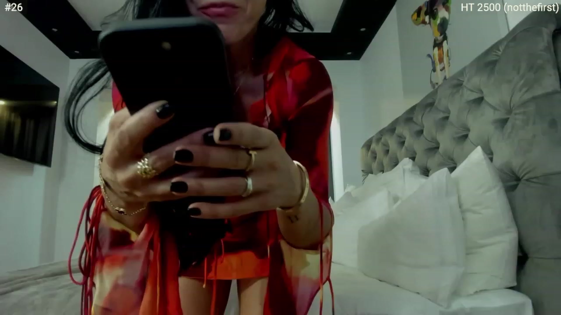 Gallery image thumbnail from girlboss's myfreecams stream on, 05/19/2023, 17:40 image 15 of 20