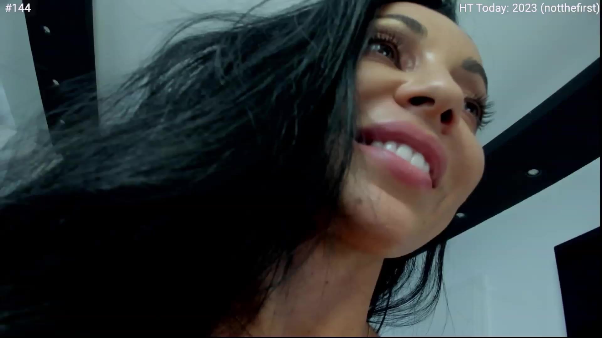 Gallery image thumbnail from girlboss's myfreecams stream on, 06/19/2023, 07:09 image 16 of 20