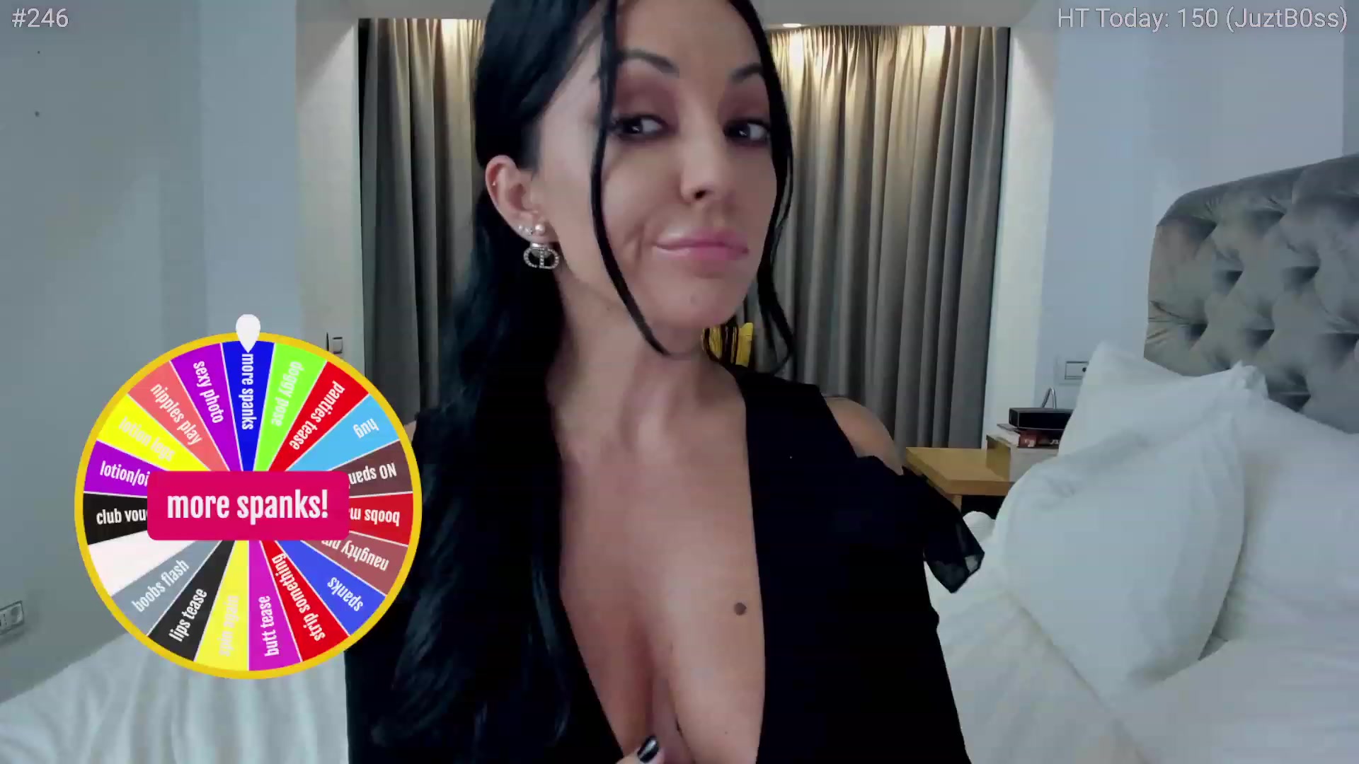 Gallery image thumbnail from girlboss's myfreecams stream on, 10/17/2023, 18:59 image 14 of 20