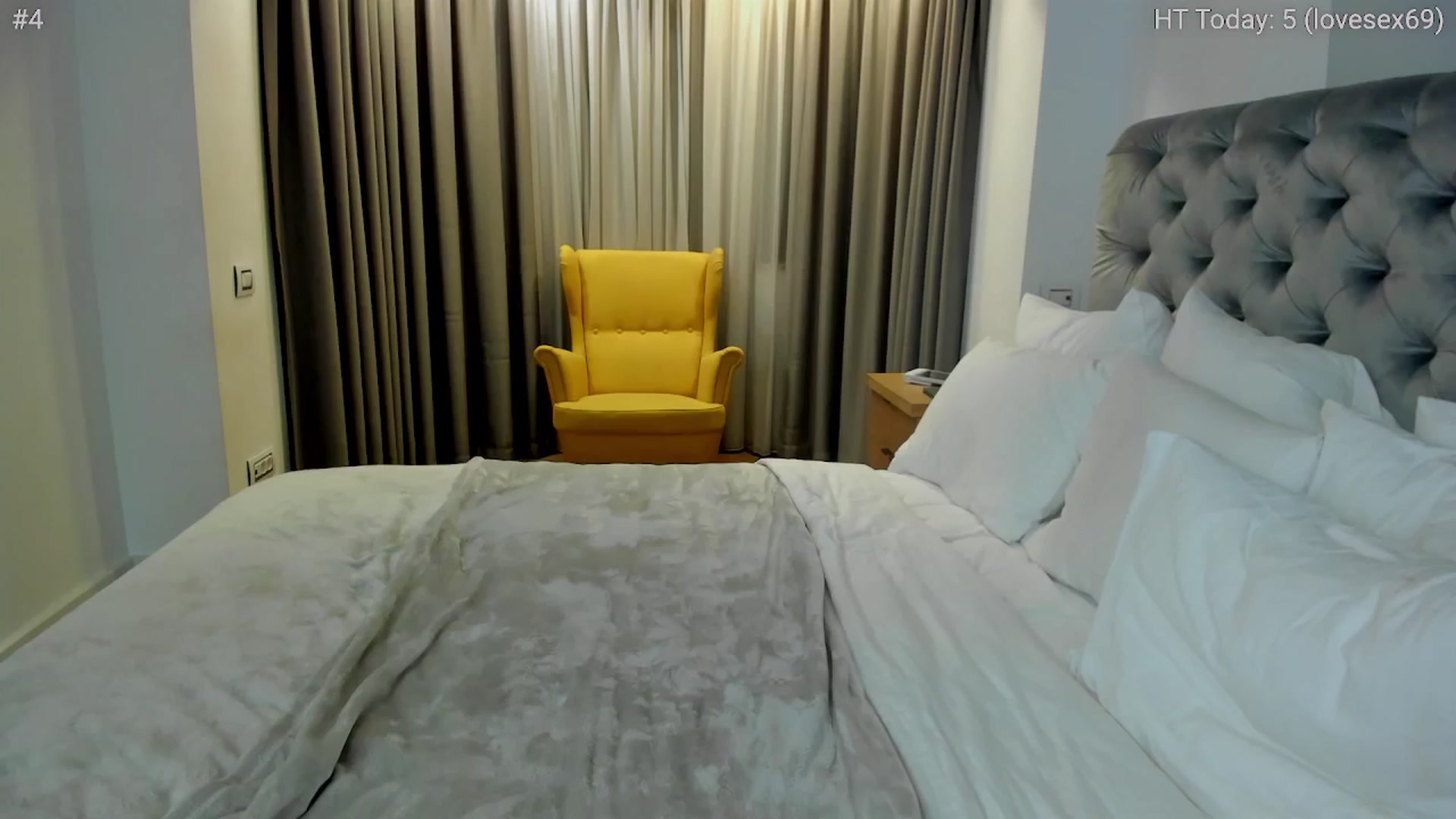 Gallery image thumbnail from girlboss's myfreecams stream on, 04/11/2024, 19:04 image 6 of 20