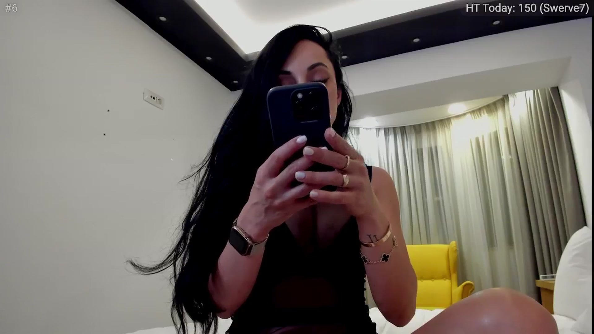 Gallery image thumbnail from girlboss's myfreecams stream on, 04/25/2024, 20:35 image 9 of 20