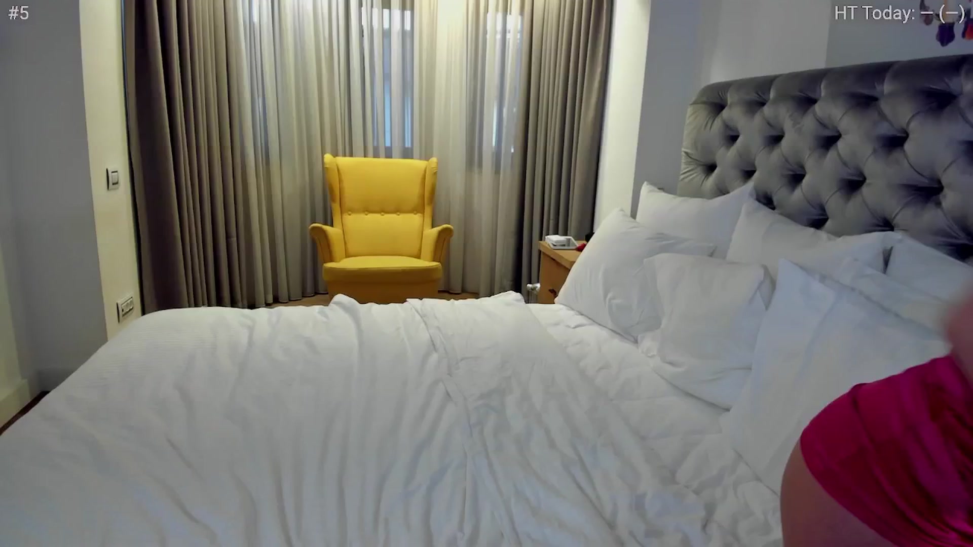 Gallery image thumbnail from girlboss's myfreecams stream on, 04/28/2024, 17:22 image 17 of 20
