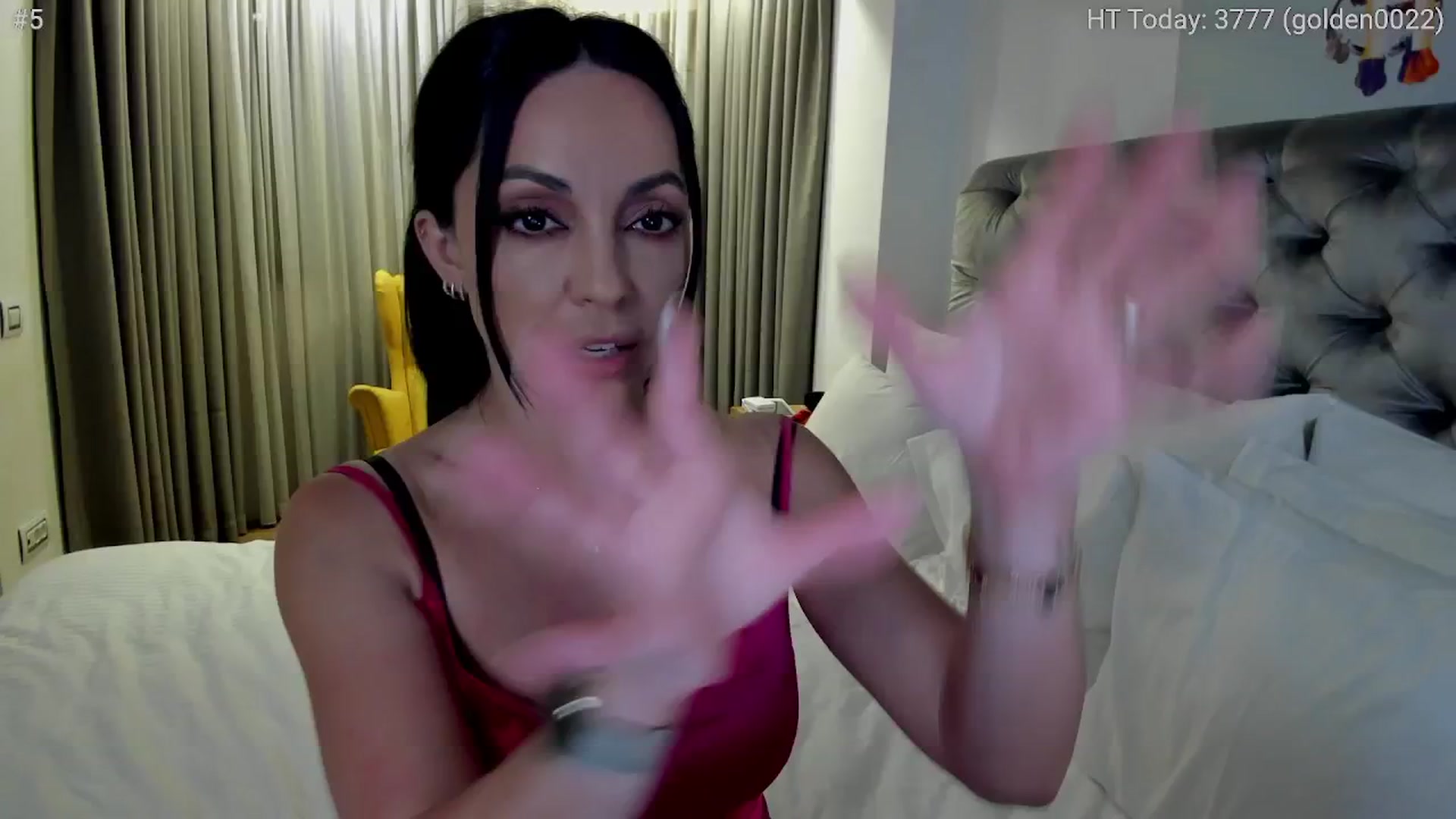 Gallery image thumbnail from girlboss's myfreecams stream on, 04/28/2024, 18:59 image 8 of 20