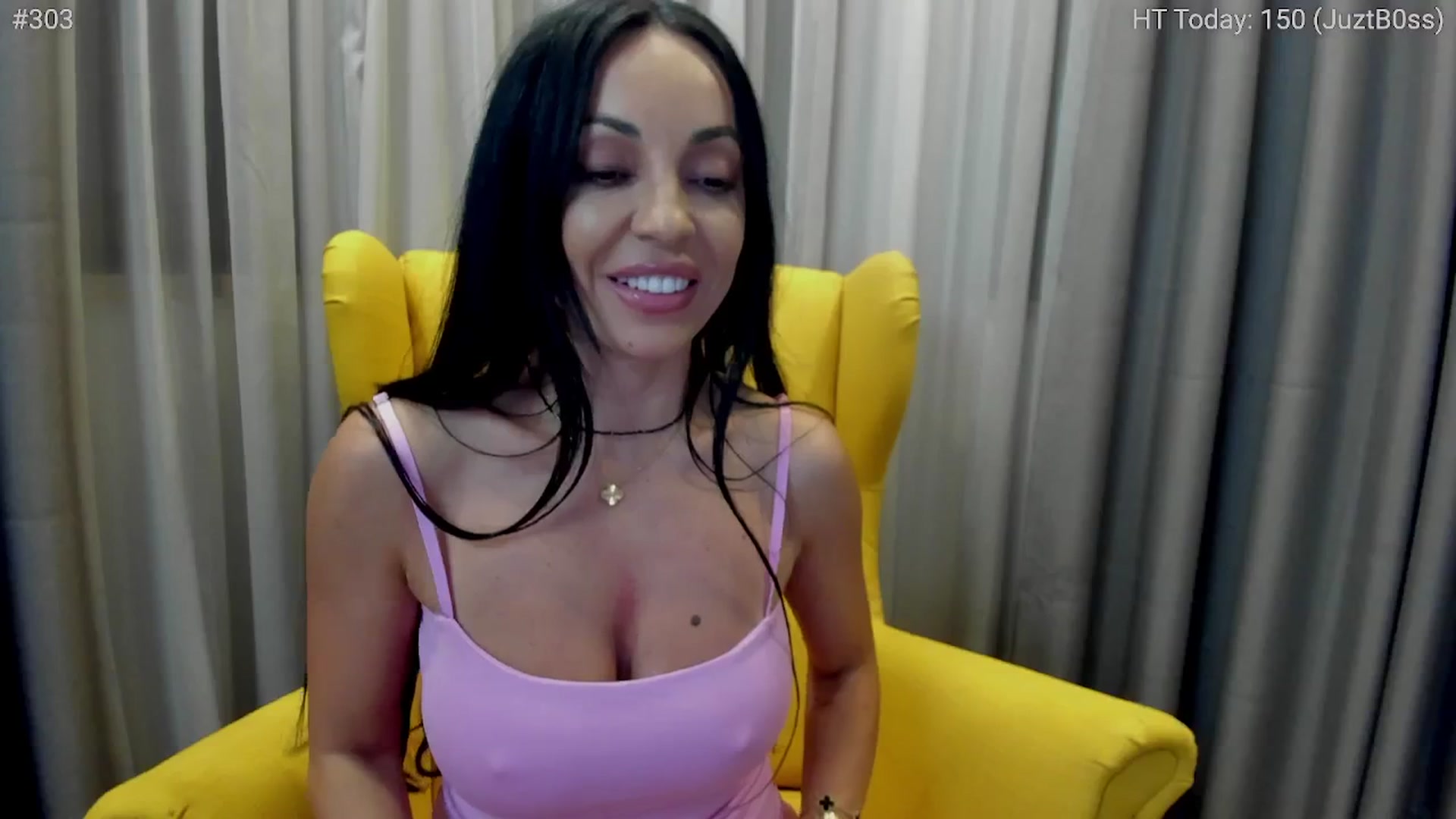 Gallery image thumbnail from girlboss's myfreecams stream on, 05/16/2024, 19:57 image 5 of 20
