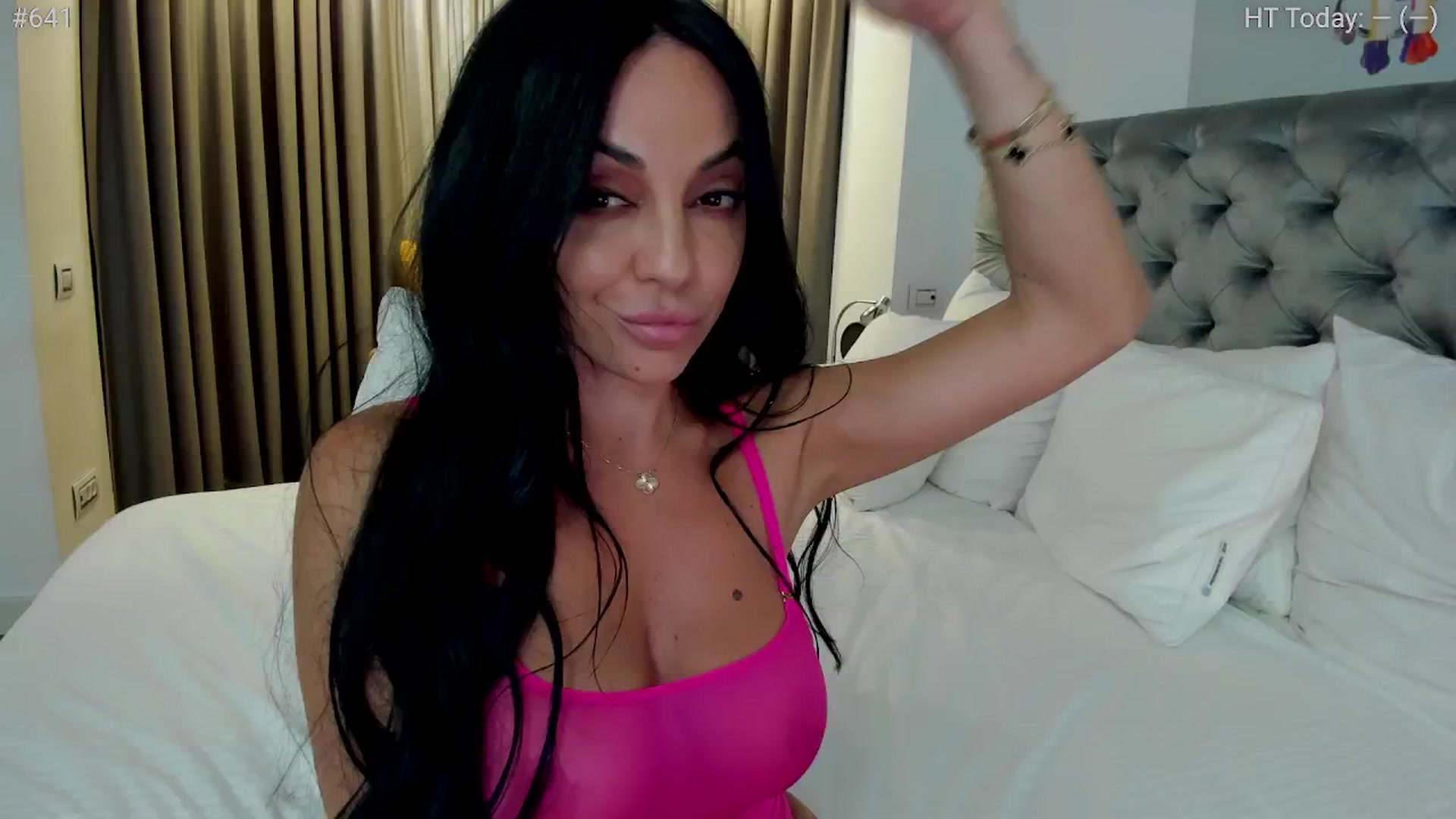 Gallery image thumbnail from girlboss's myfreecams stream on, 06/05/2024, 19:02 image 12 of 20