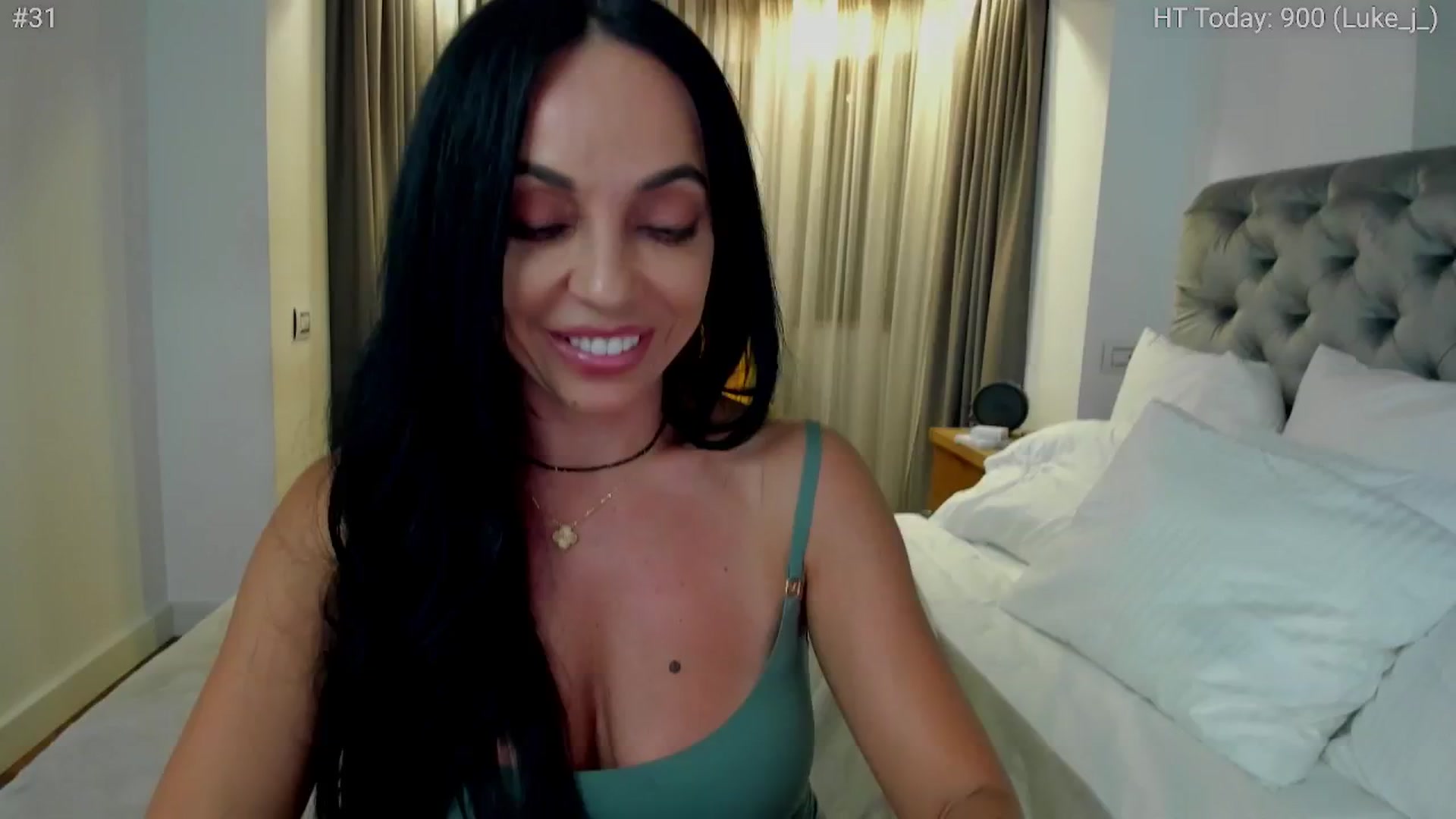 Gallery image thumbnail from girlboss's myfreecams stream on, 06/11/2024, 20:07 image 9 of 20