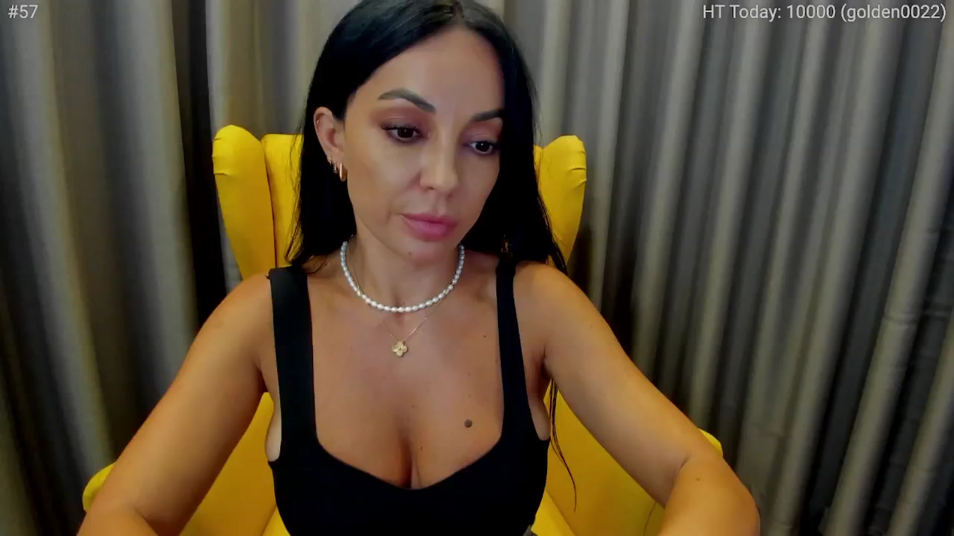 Gallery image thumbnail from girlboss's myfreecams stream on, 07/25/2024, 07:06 image 17 of 20