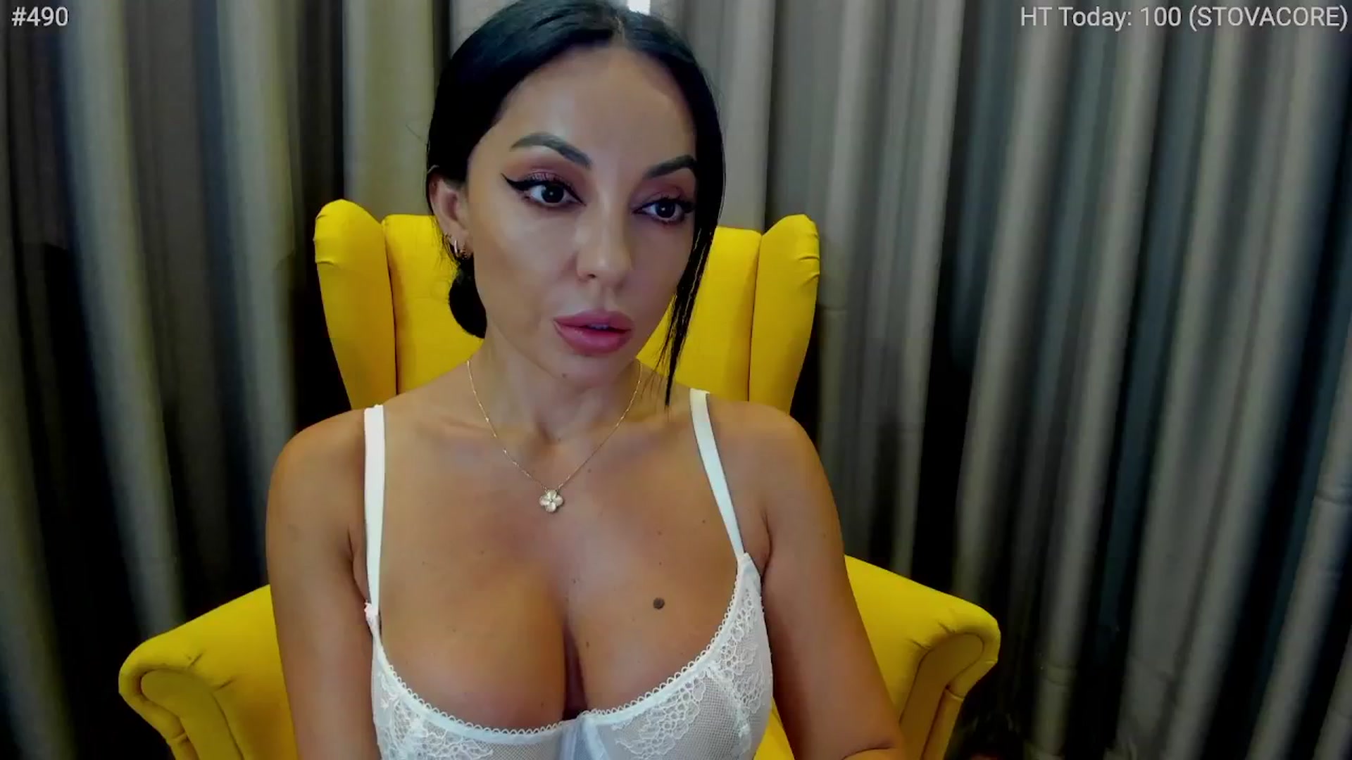 Gallery image thumbnail from girlboss's myfreecams stream on, 08/05/2024, 06:59 image 9 of 20