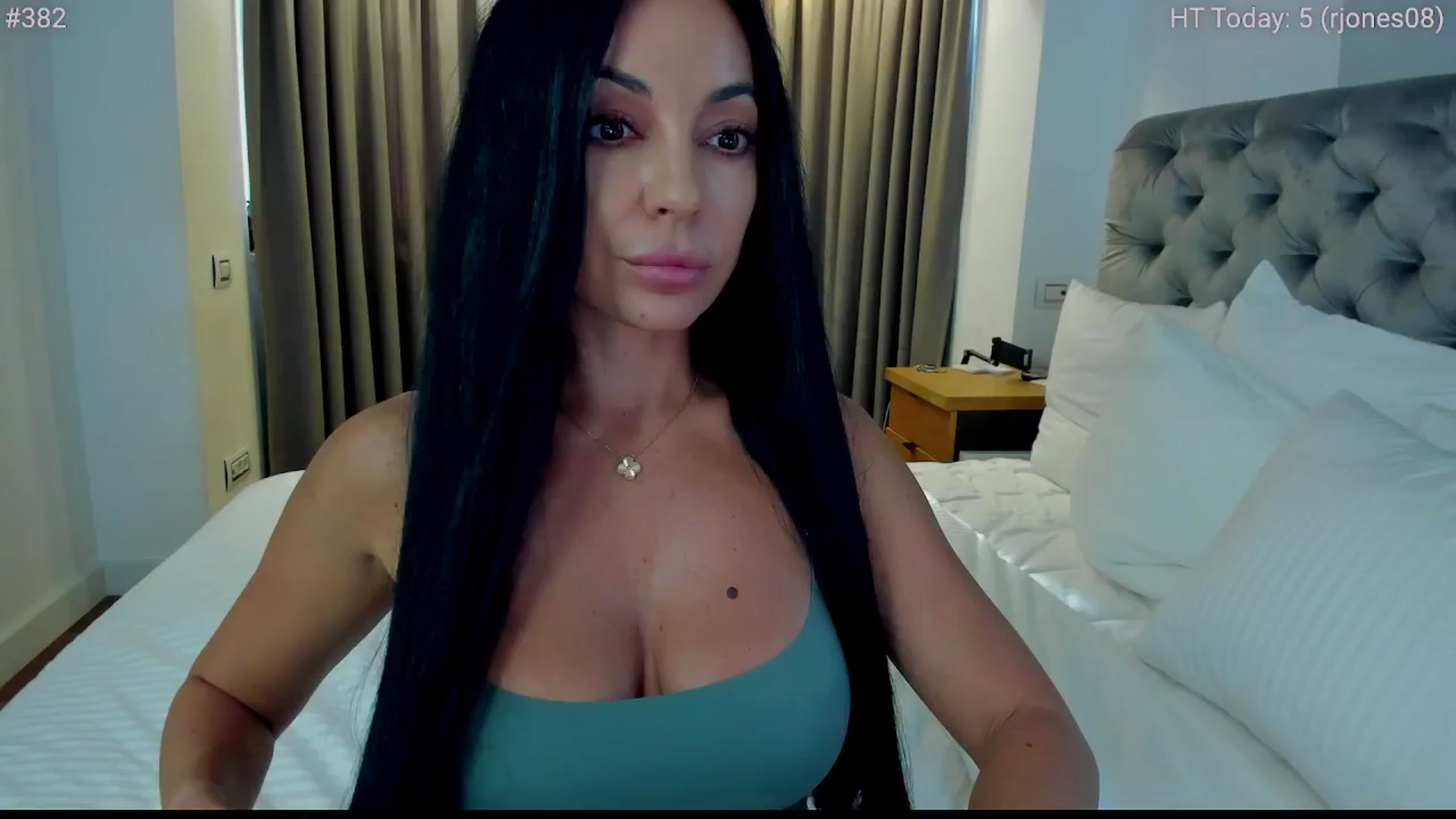 Gallery image thumbnail from girlboss's myfreecams stream on, 08/14/2024, 05:48 image 15 of 20