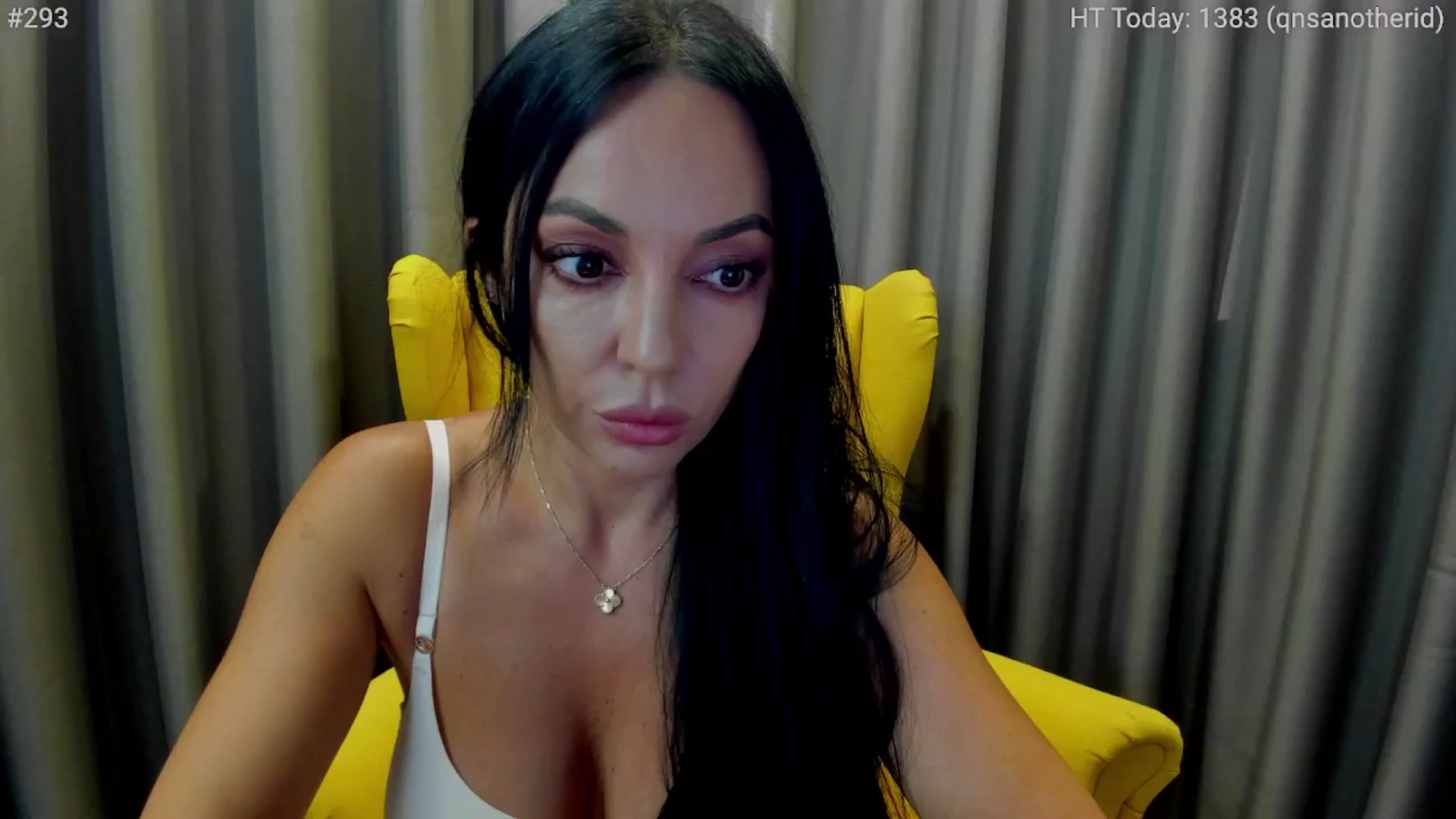 Gallery image thumbnail from girlboss's myfreecams stream on, 08/20/2024, 06:40 image 2 of 20