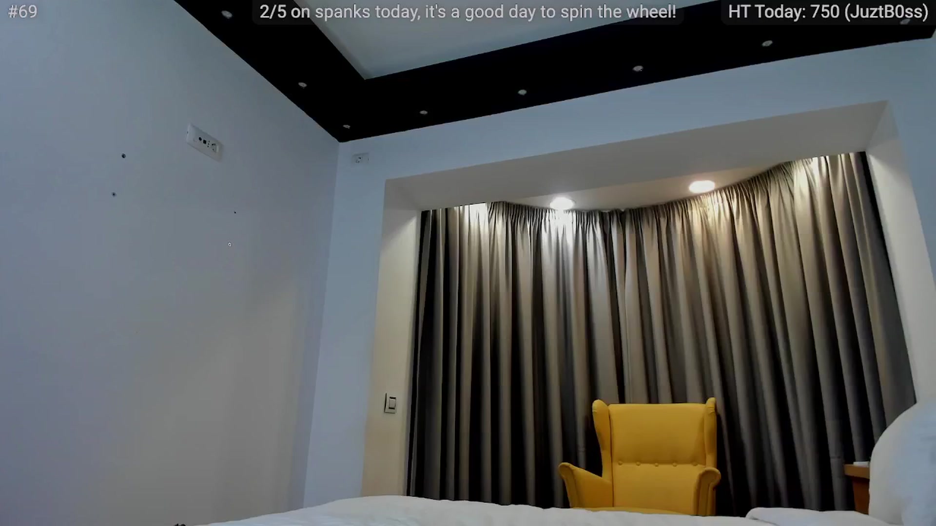 Gallery image thumbnail from girlboss's myfreecams stream on, 09/20/2024, 19:28 image 16 of 20