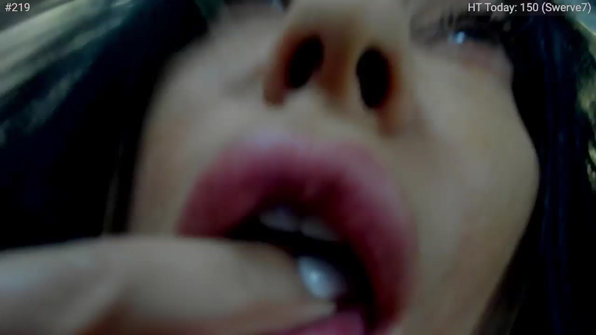 Gallery image thumbnail from girlboss's myfreecams stream on, 10/21/2024, 18:25 image 11 of 20