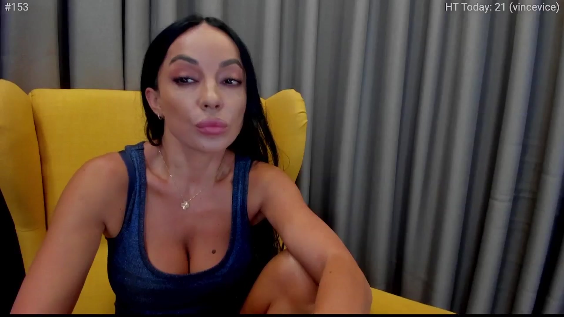 Gallery image thumbnail from girlboss's myfreecams stream on, 10/24/2024, 07:45 image 4 of 20