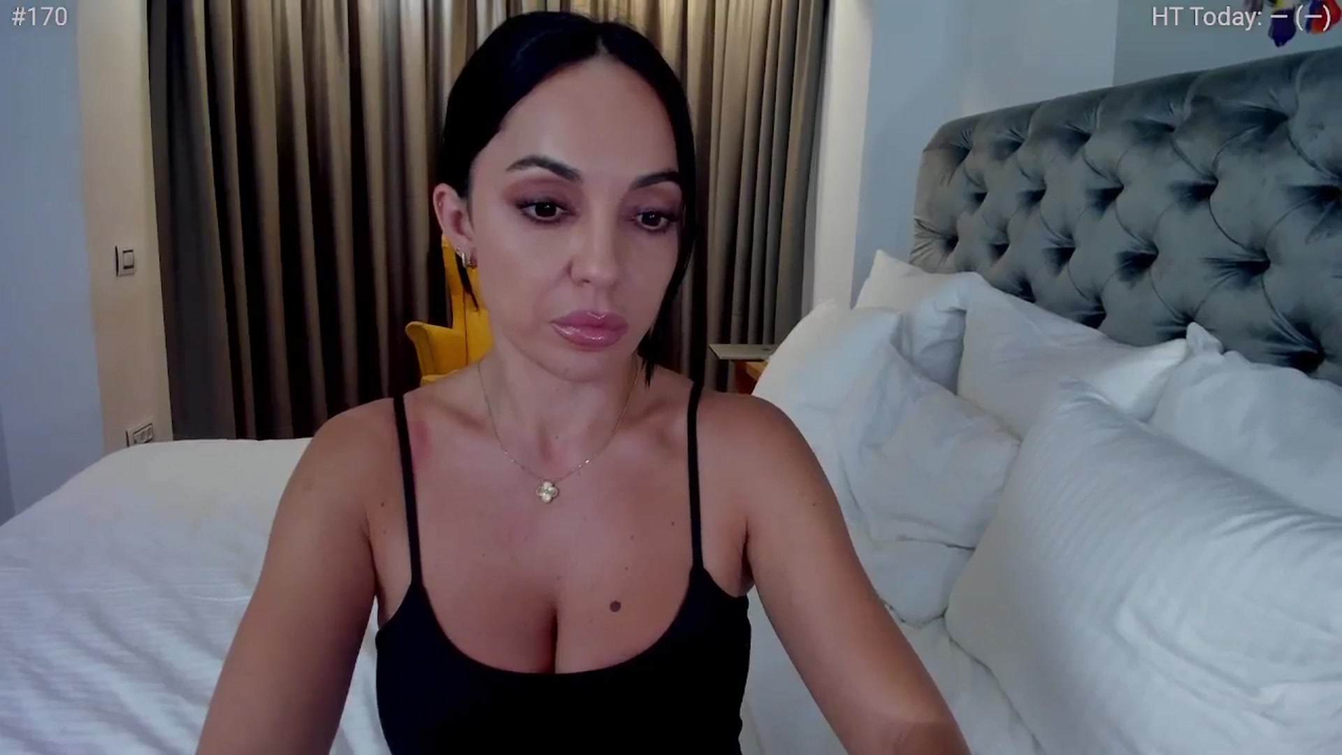 Gallery image thumbnail from girlboss's myfreecams stream on, 11/14/2024, 19:24 image 3 of 20