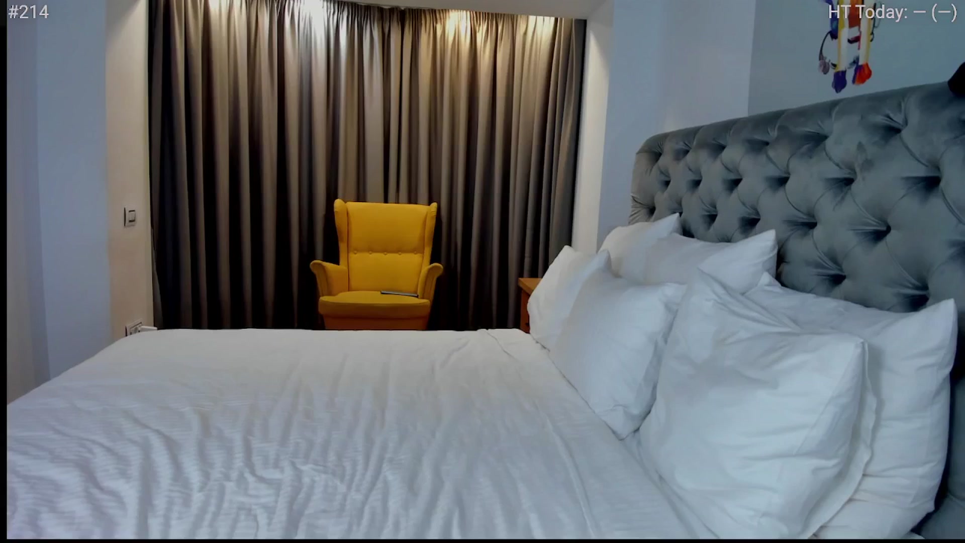 Gallery image thumbnail from girlboss's myfreecams stream on, 11/18/2024, 19:05 image 2 of 20