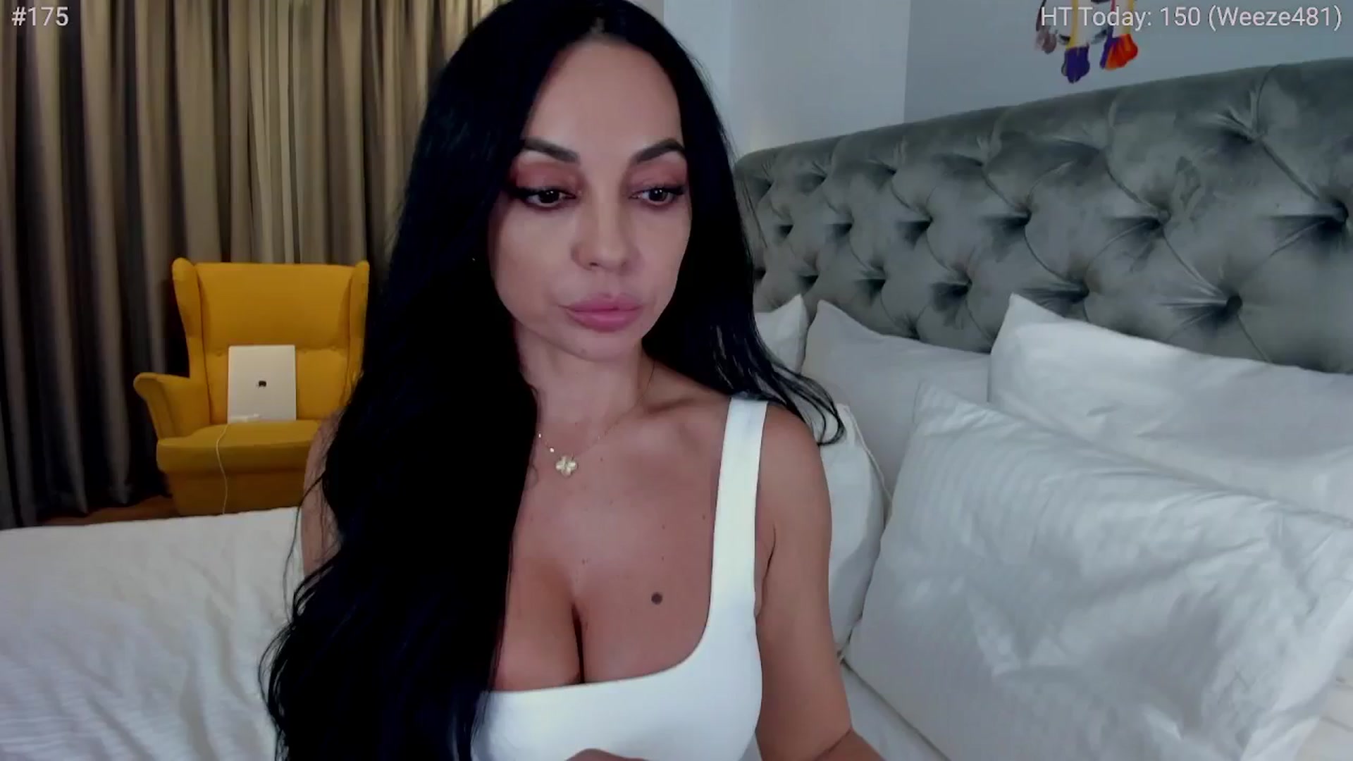 Gallery image thumbnail from girlboss's myfreecams stream on, 11/21/2024, 20:16 image 8 of 20