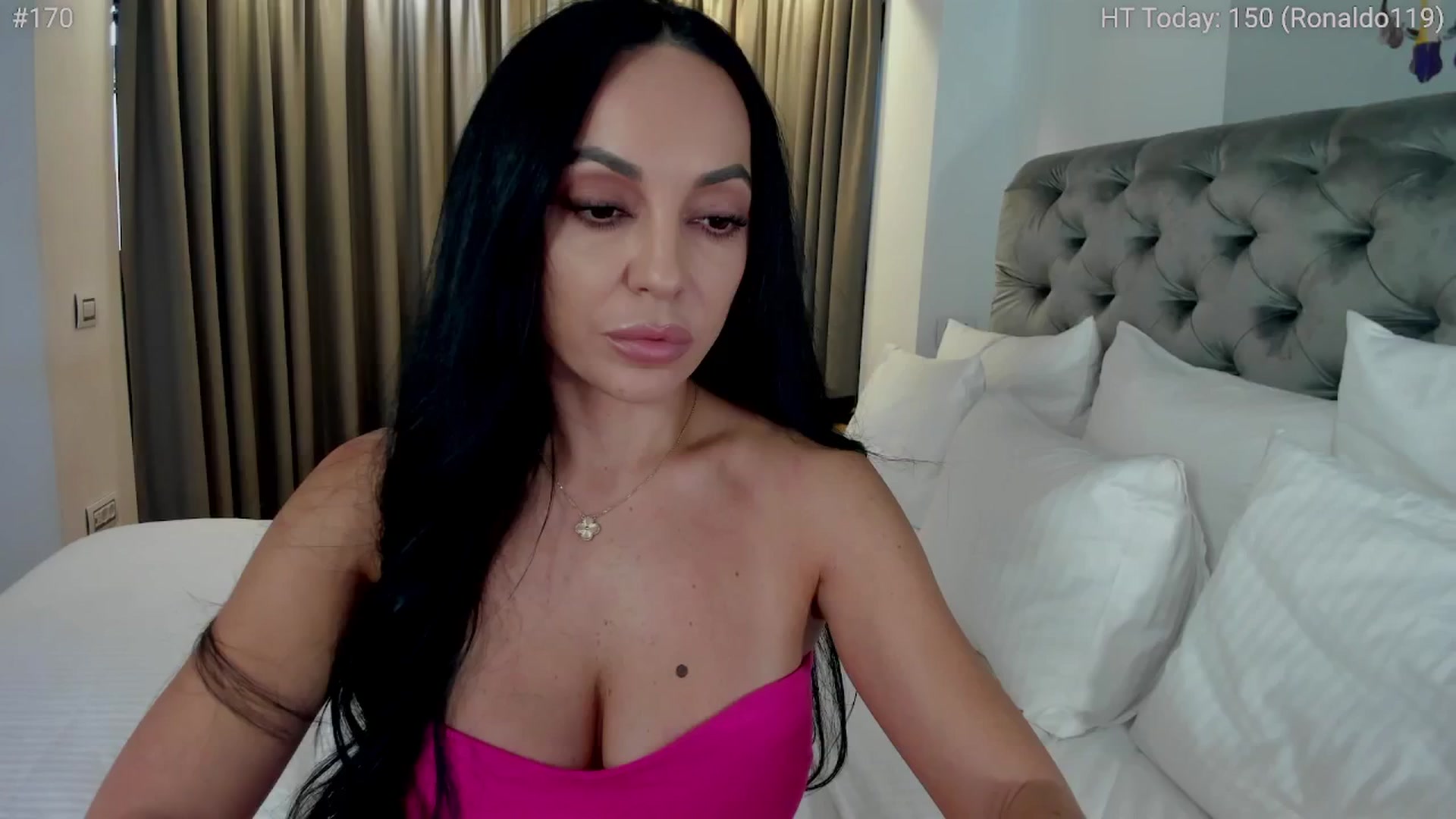Gallery image thumbnail from girlboss's myfreecams stream on, 11/22/2024, 08:49 image 4 of 20