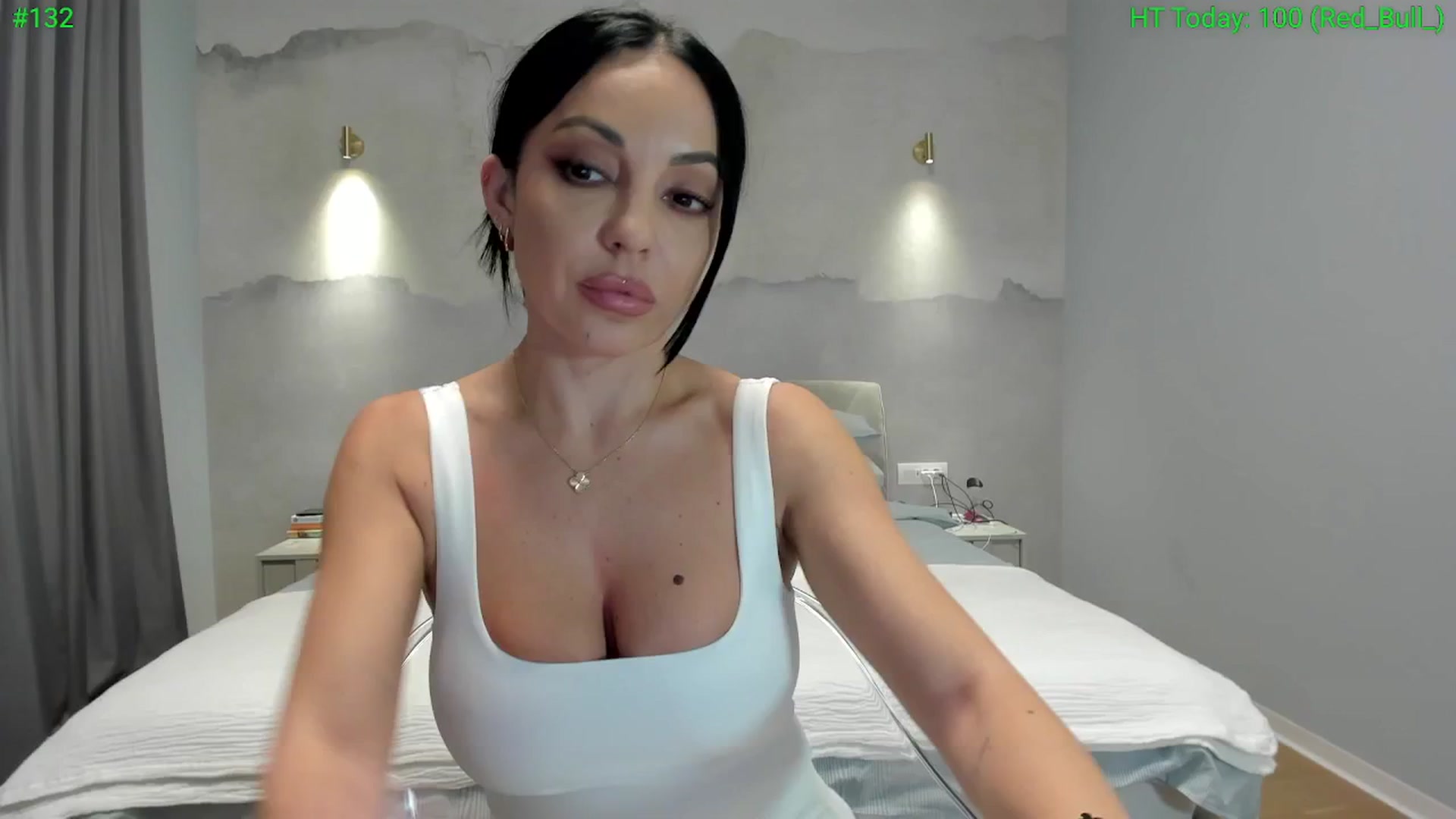 Gallery image thumbnail from girlboss's myfreecams stream on, 01/22/2025, 18:14 image 9 of 20