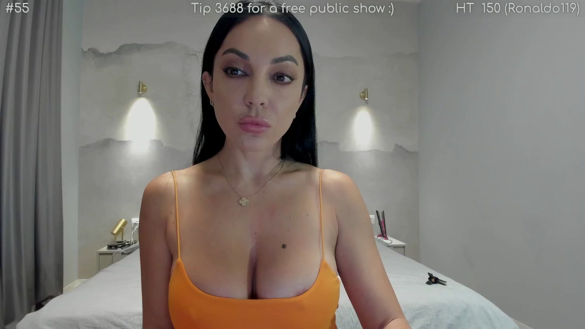 Gallery image thumbnail from girlboss's myfreecams stream on, 03/06/2025, 08:36 image 6 of 20