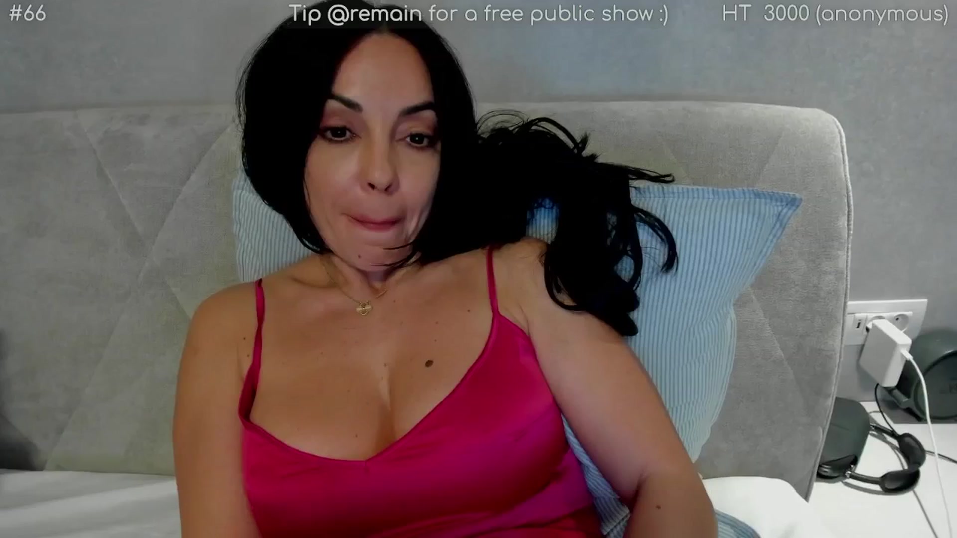Gallery image thumbnail from girlboss's myfreecams stream on, 04/09/2025, 20:03 image 10 of 20