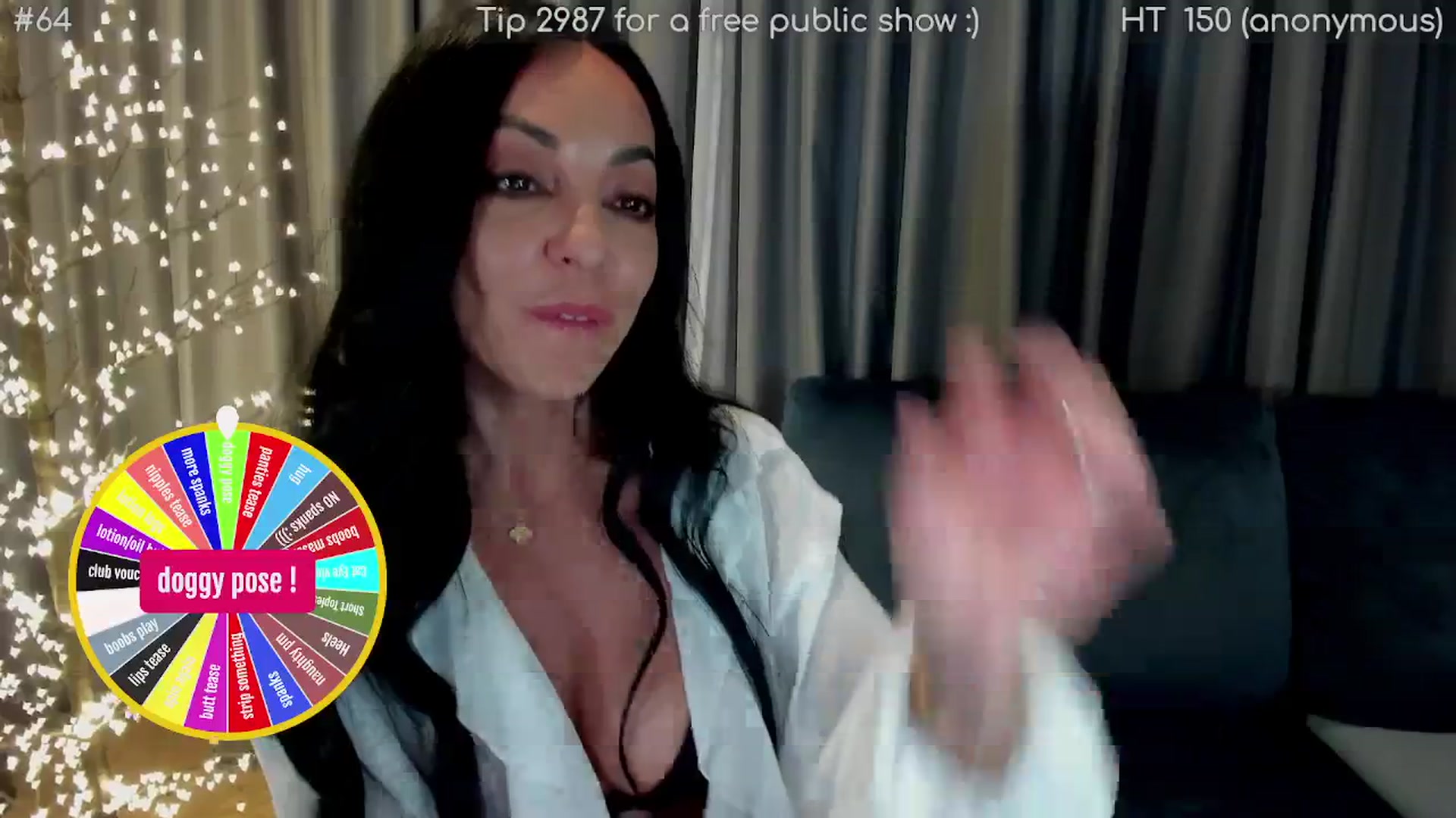 Gallery image thumbnail from girlboss's myfreecams stream on, 04/20/2025, 19:48 image 17 of 20
