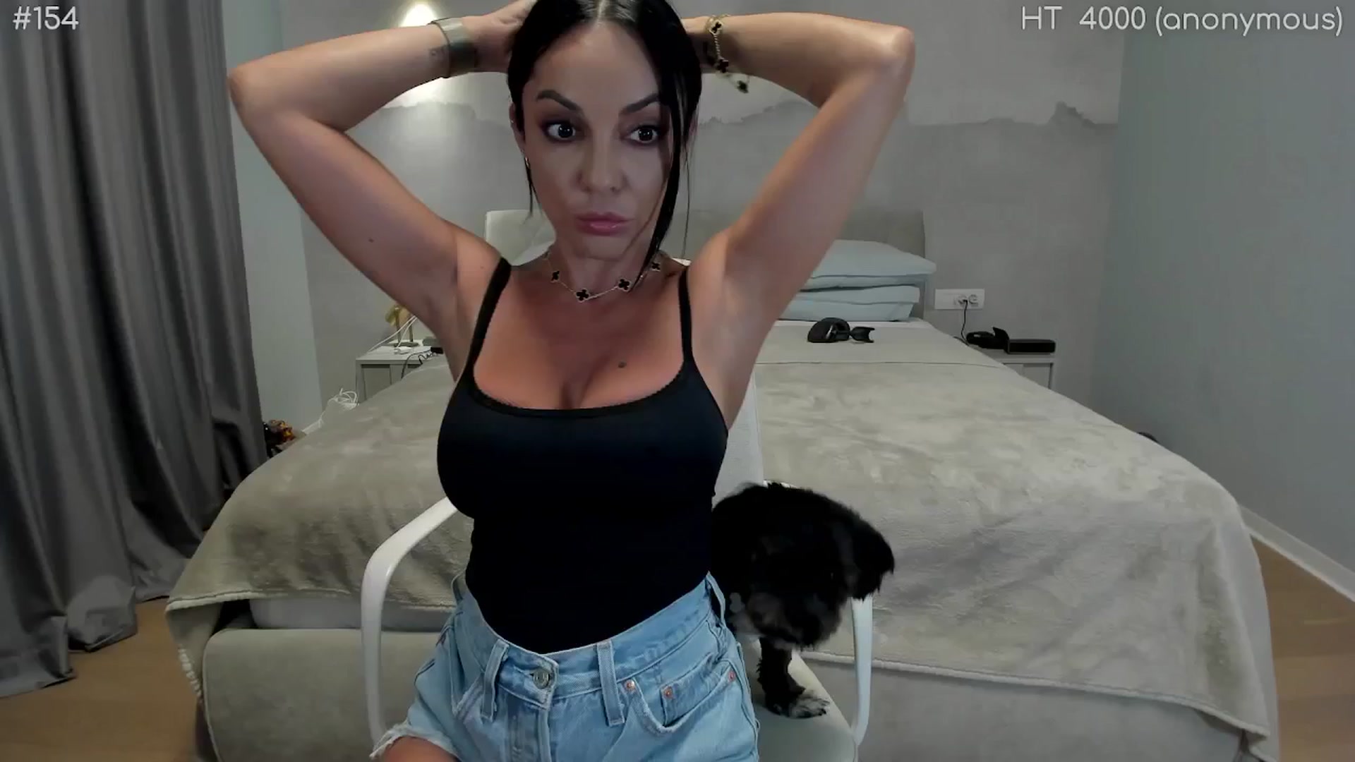 Gallery image thumbnail from girlboss's myfreecams stream on, 06/05/2025, 18:55 image 19 of 20